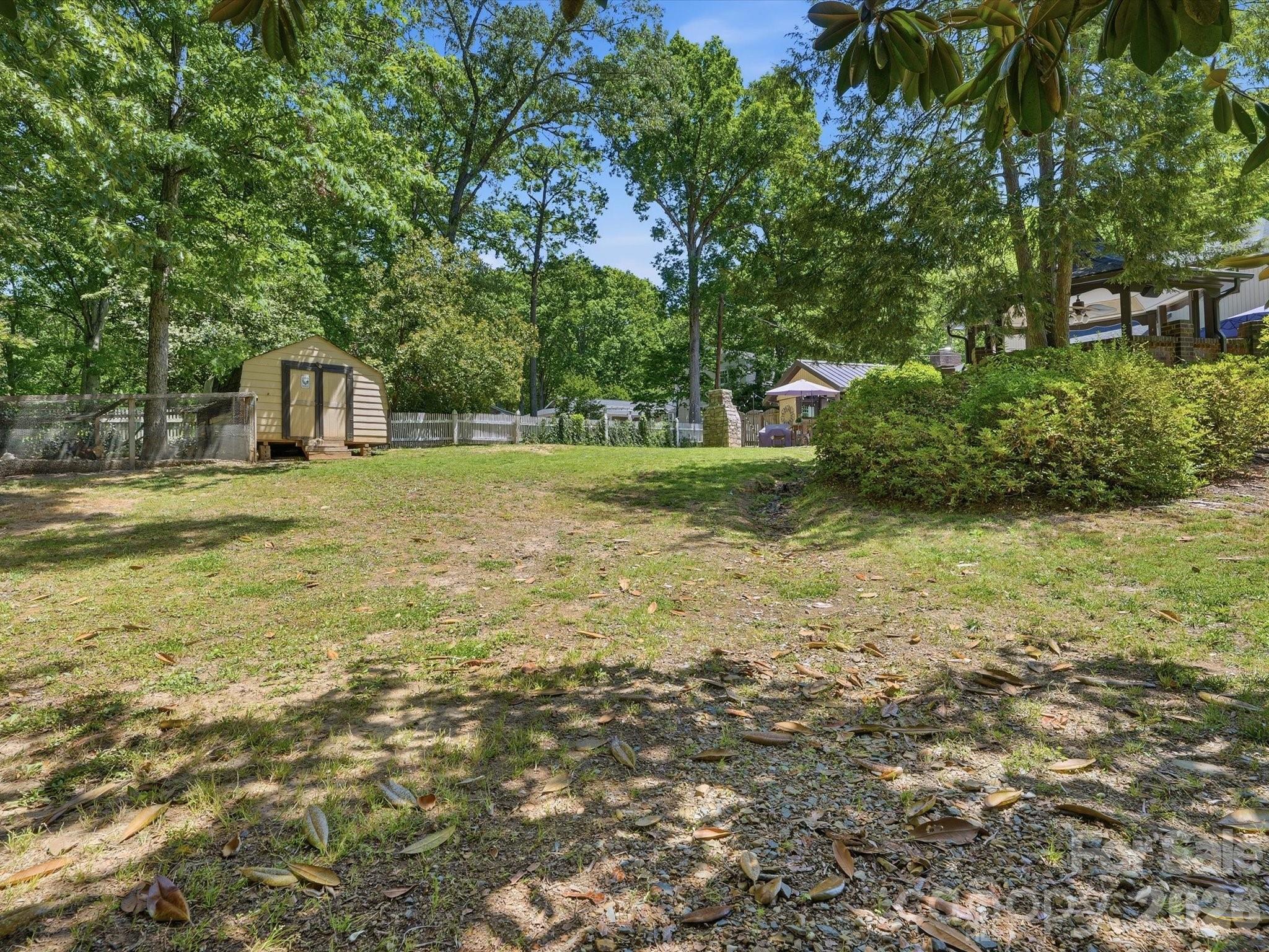 2637 Rolling Hills Drive — Monroe