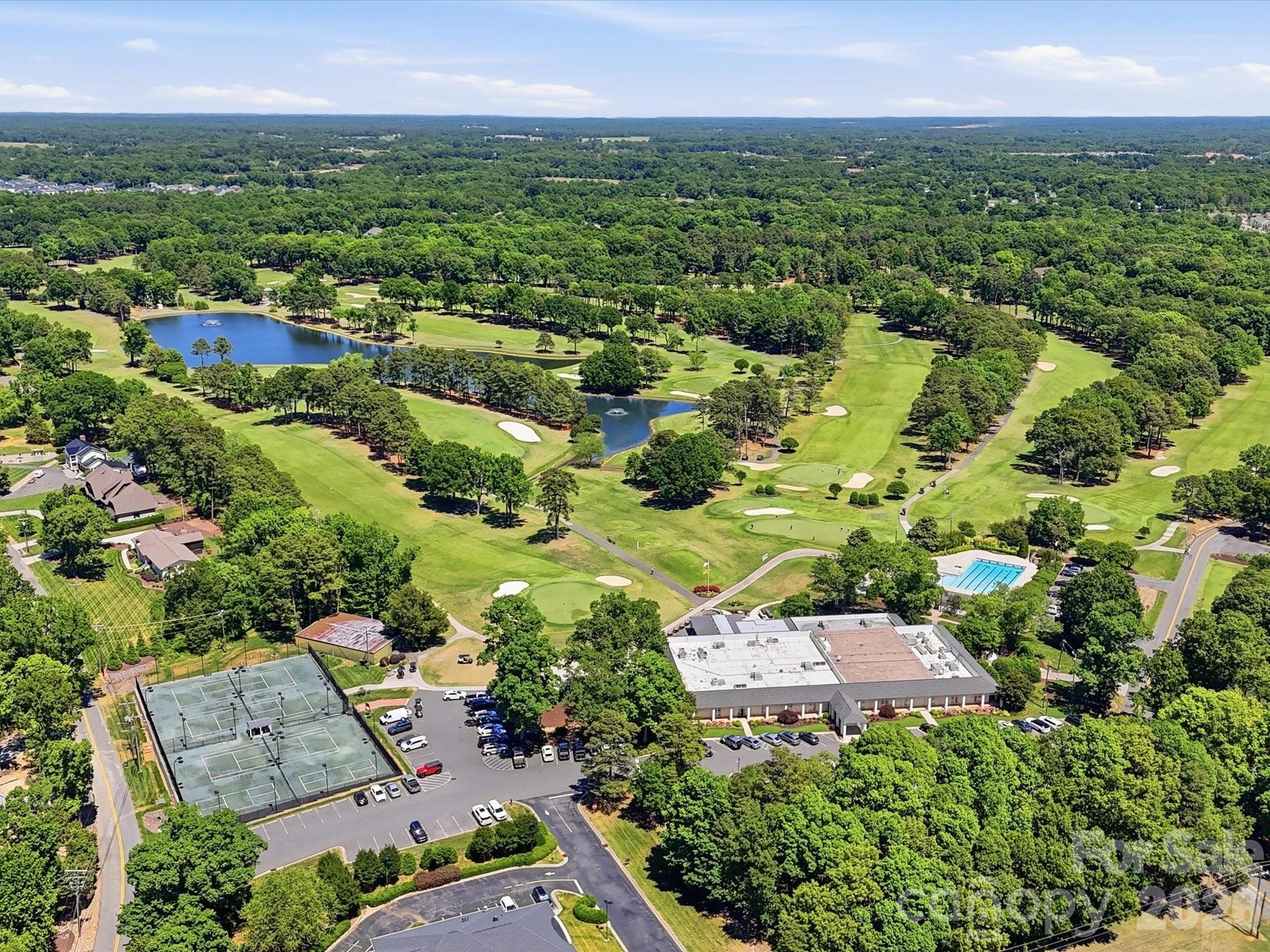 2637 Rolling Hills Drive — Monroe