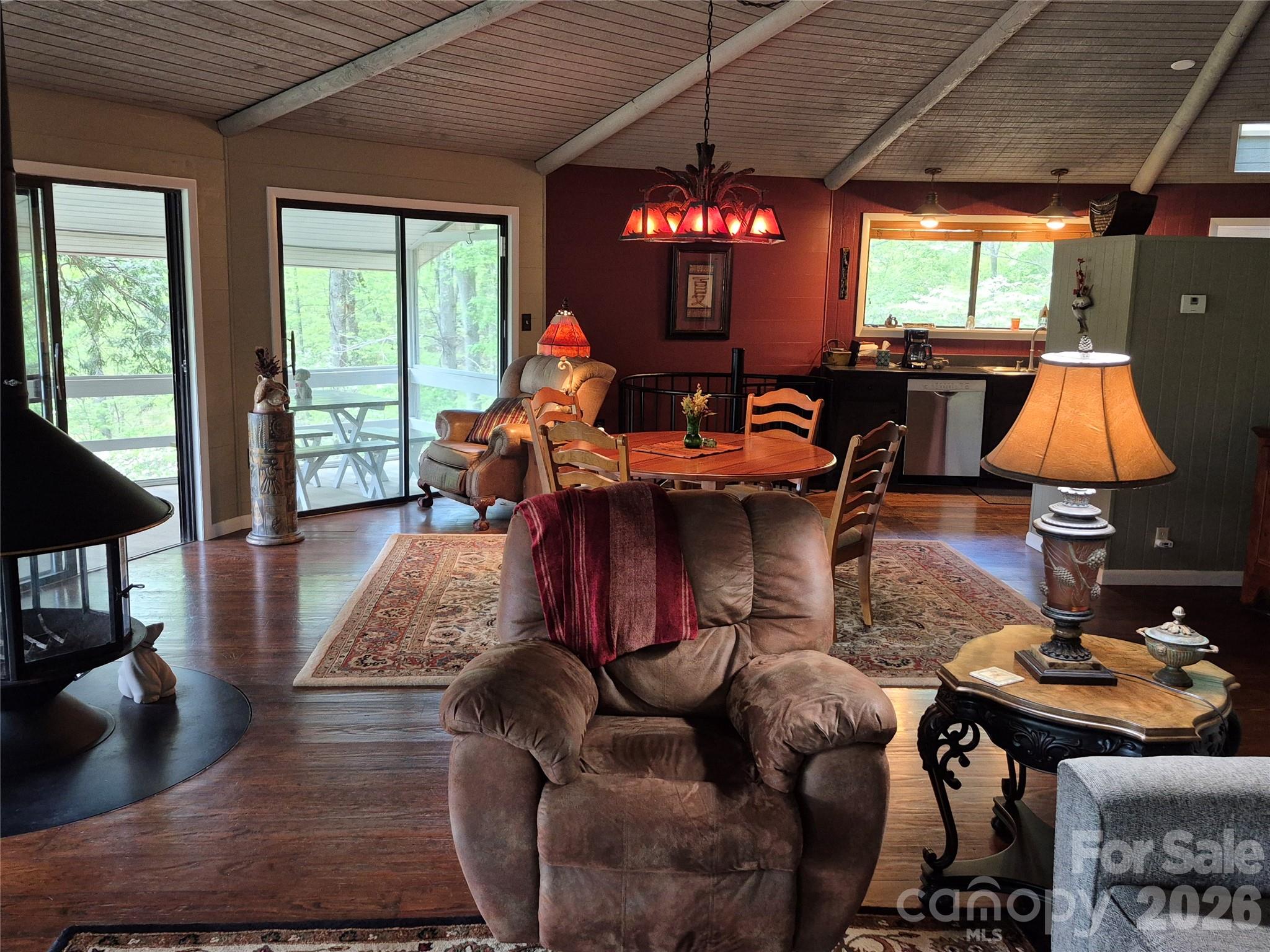 623 Country Club Drive — Canton