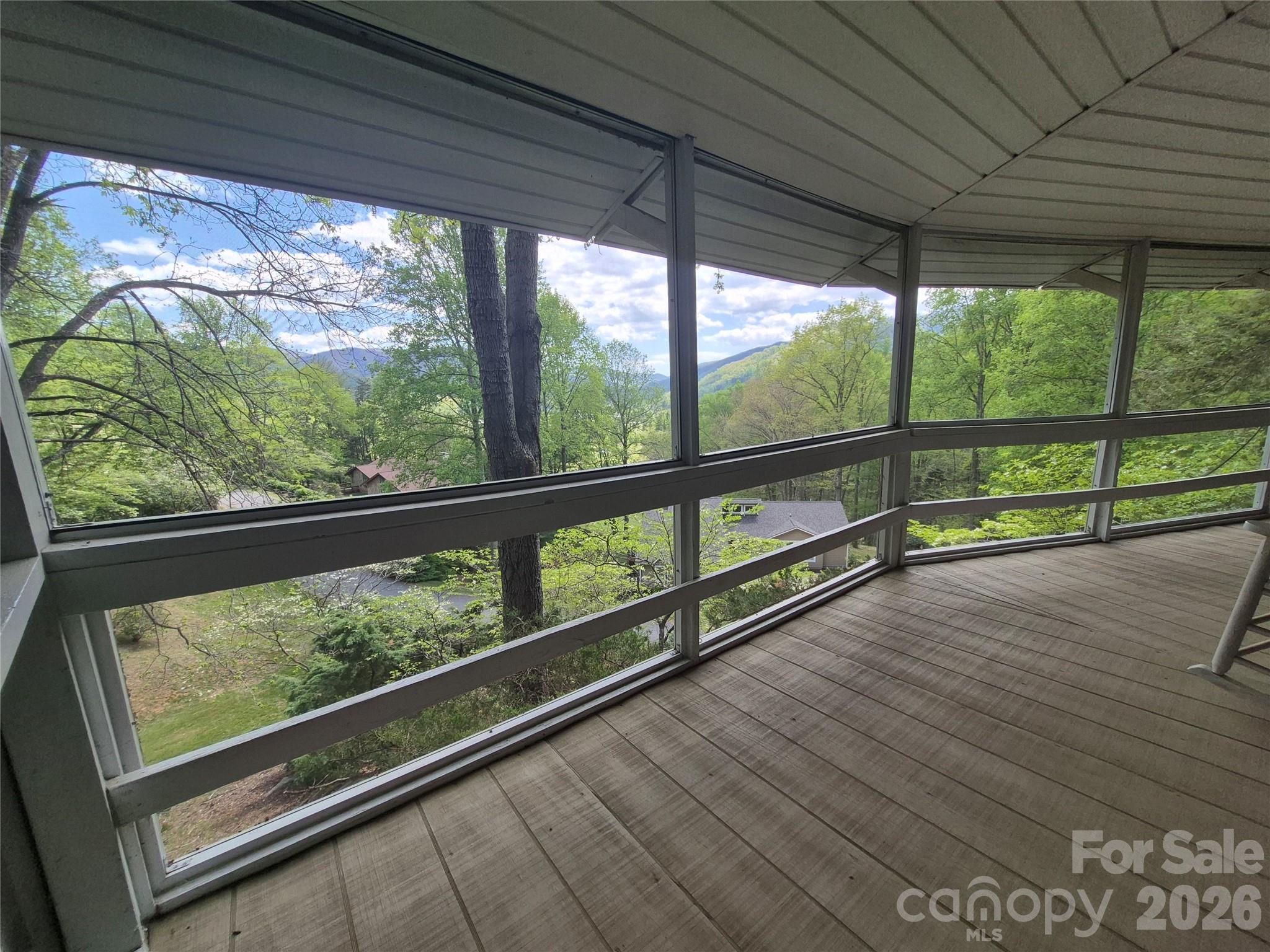 623 Country Club Drive — Canton