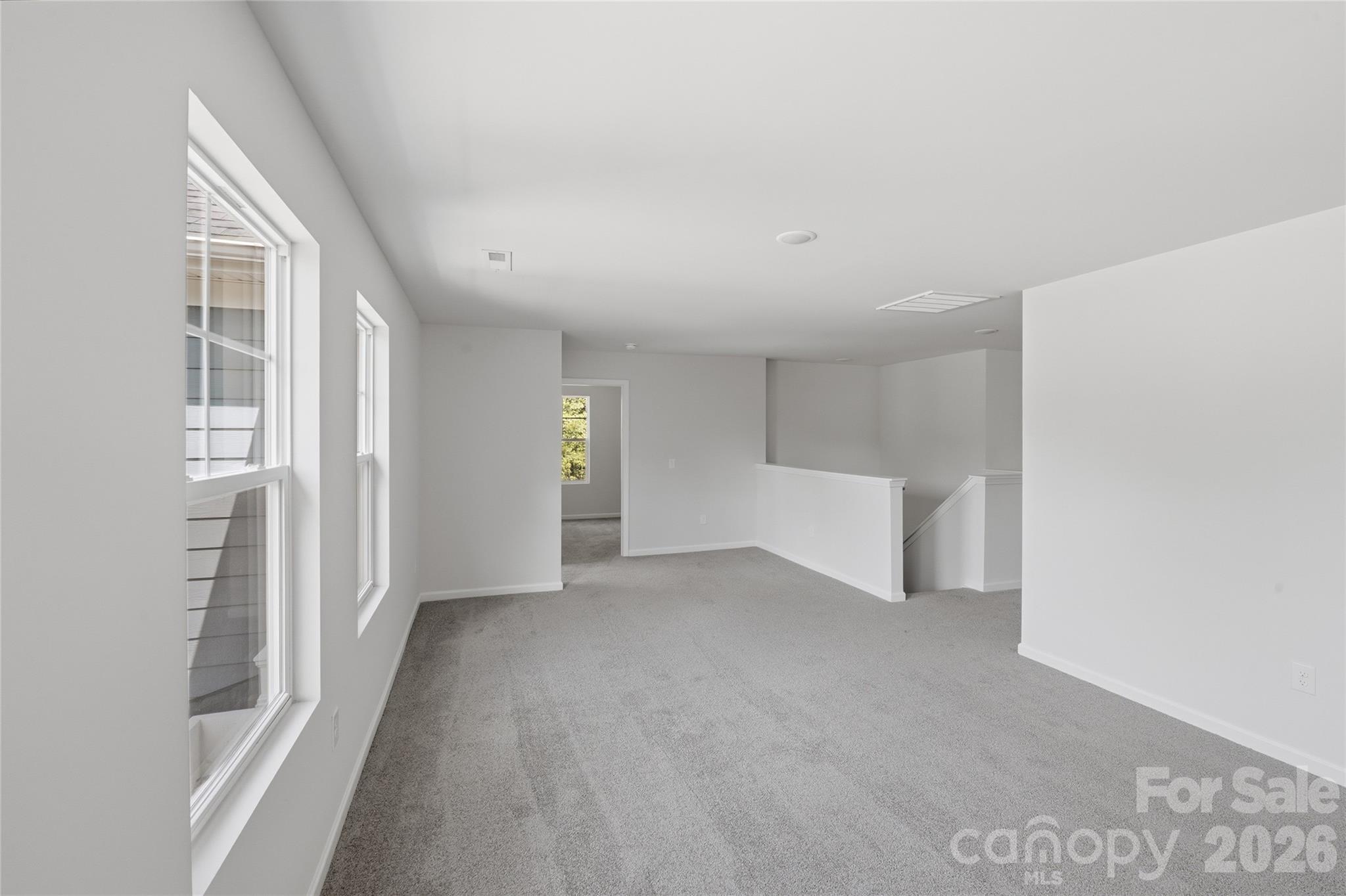 5156 Mark Drive NE — Hickory