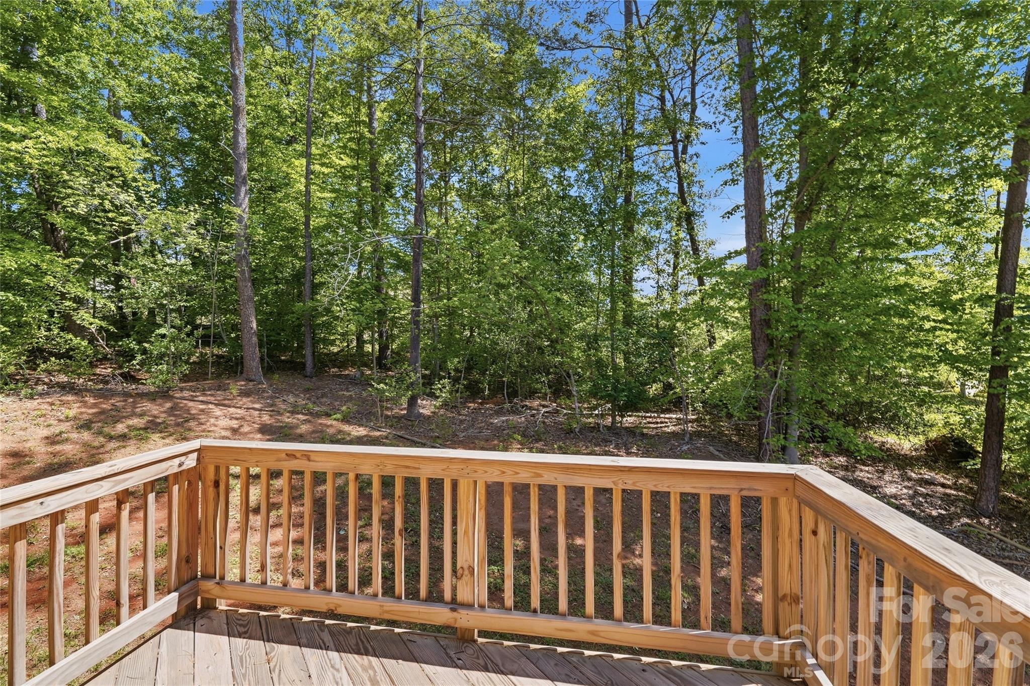 5156 Mark Drive NE — Hickory