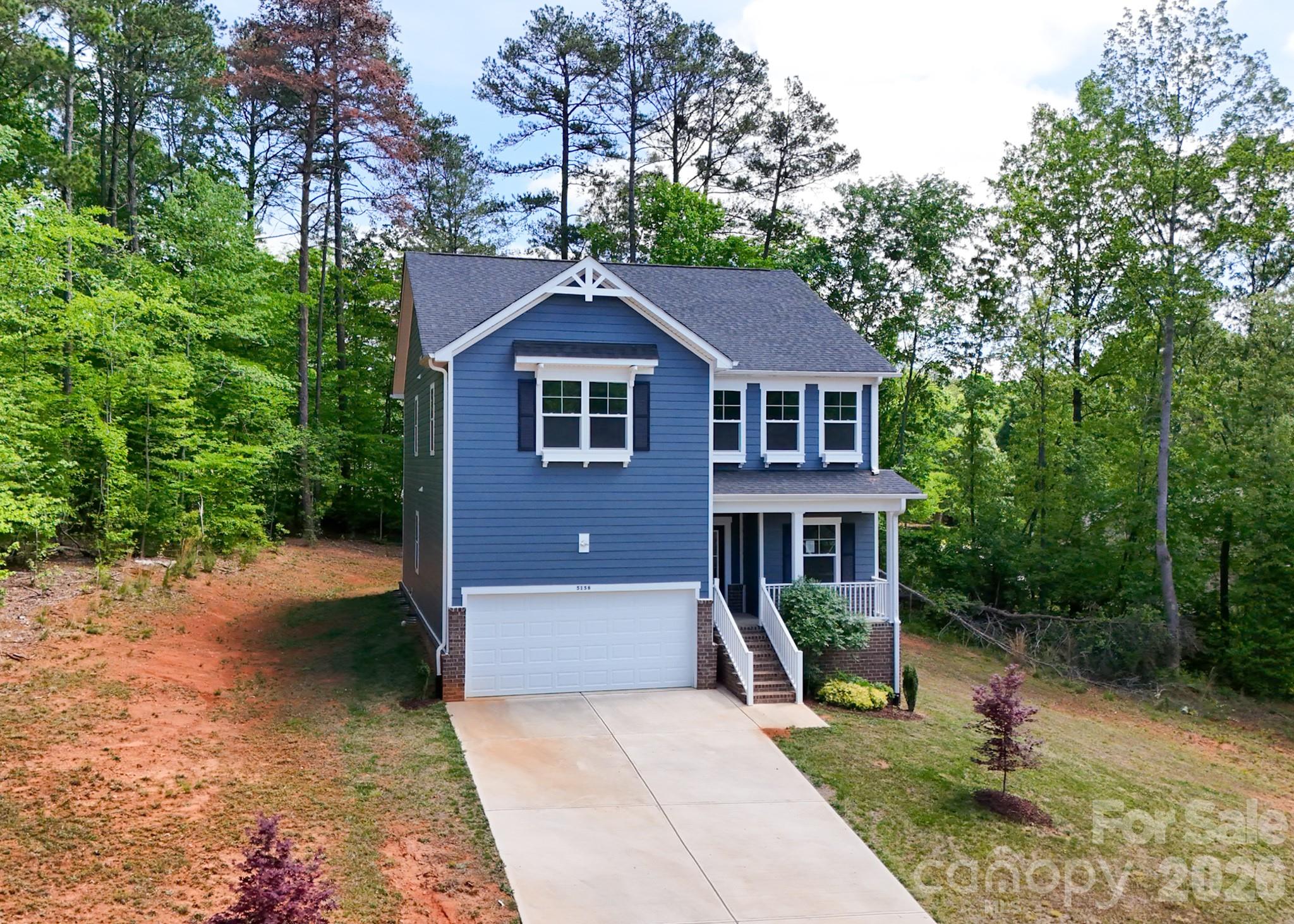 5156 Mark Drive NE — Hickory