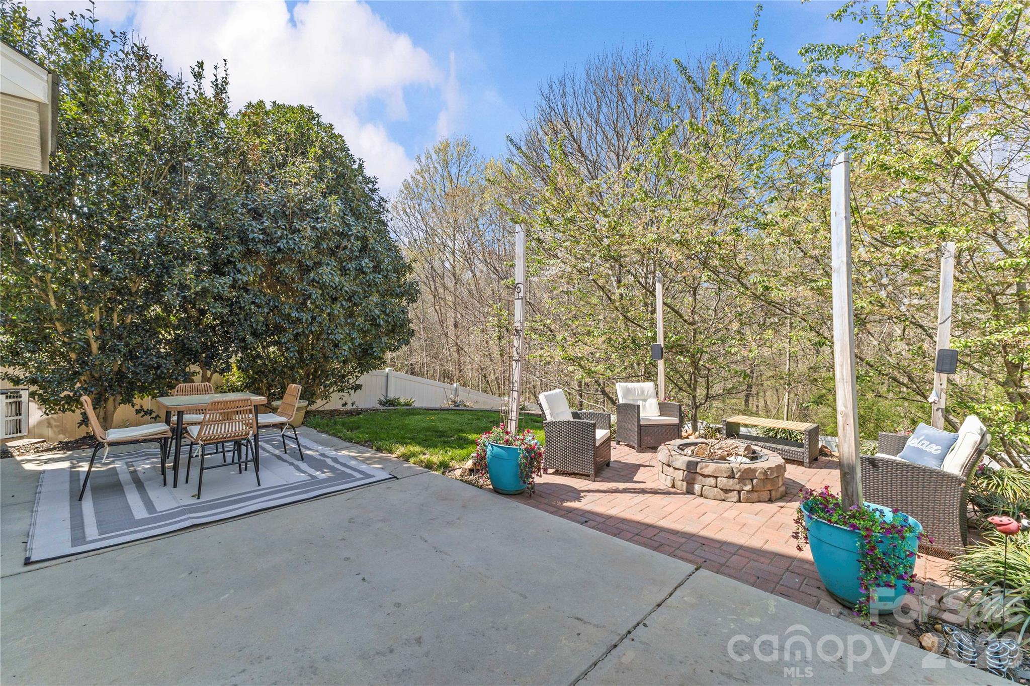 224 Morning Dew Lane — Mount Holly