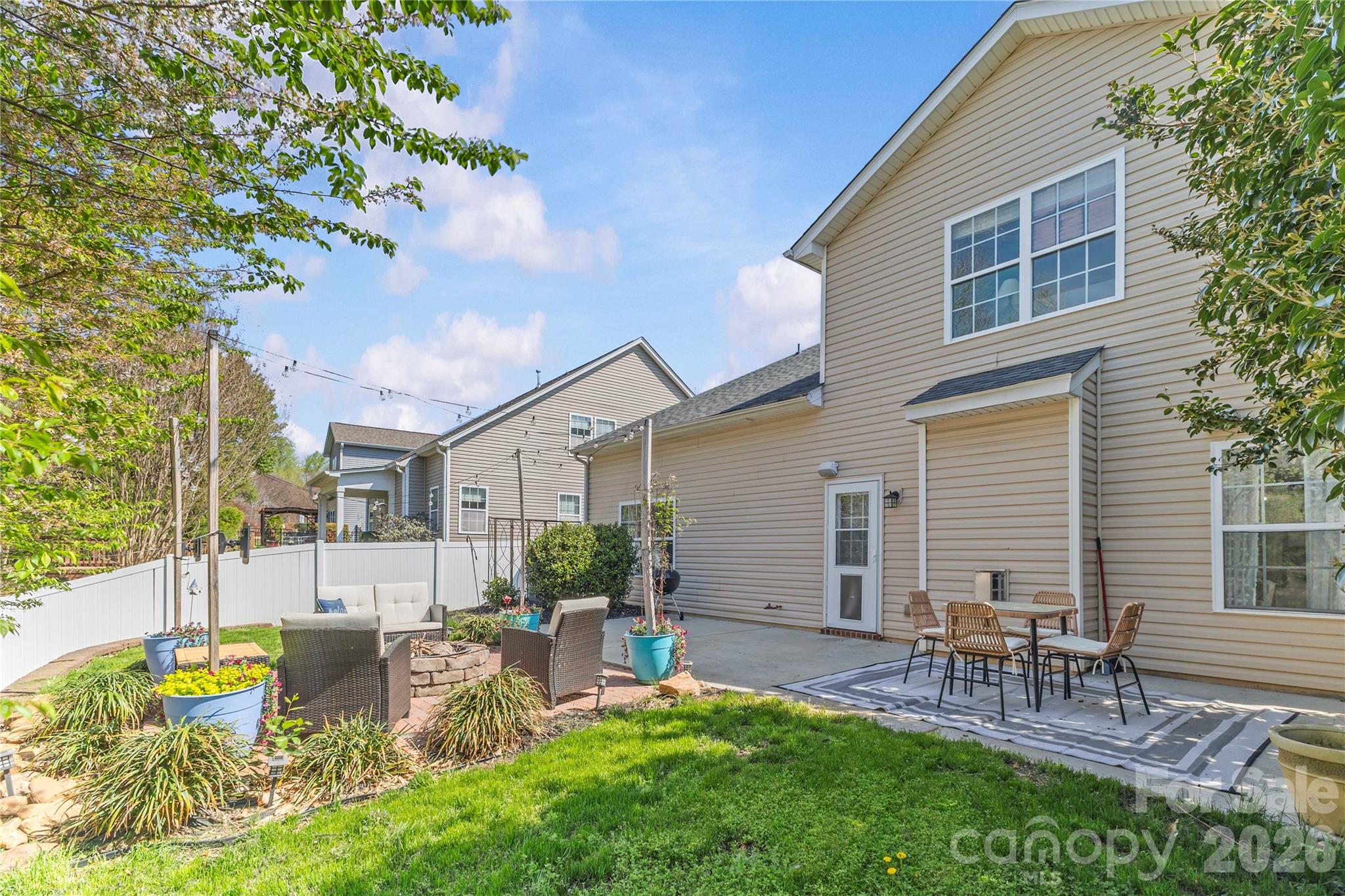 224 Morning Dew Lane — Mount Holly