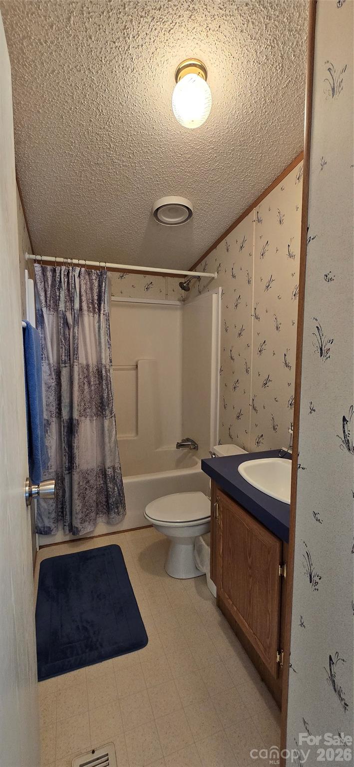 3700 Marlboro Drive SW — Concord