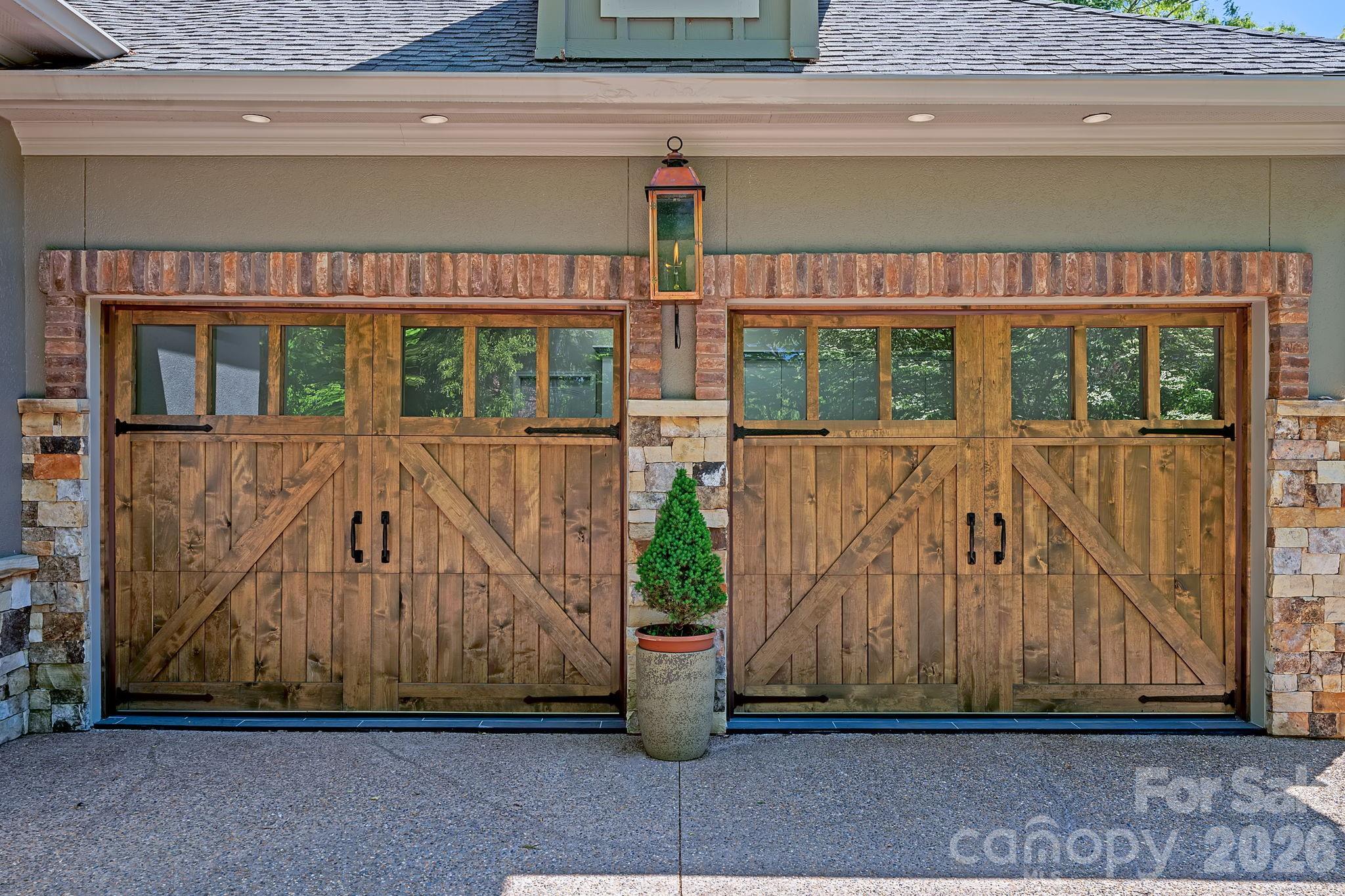 54 Mountain Drive — Biltmore Lake