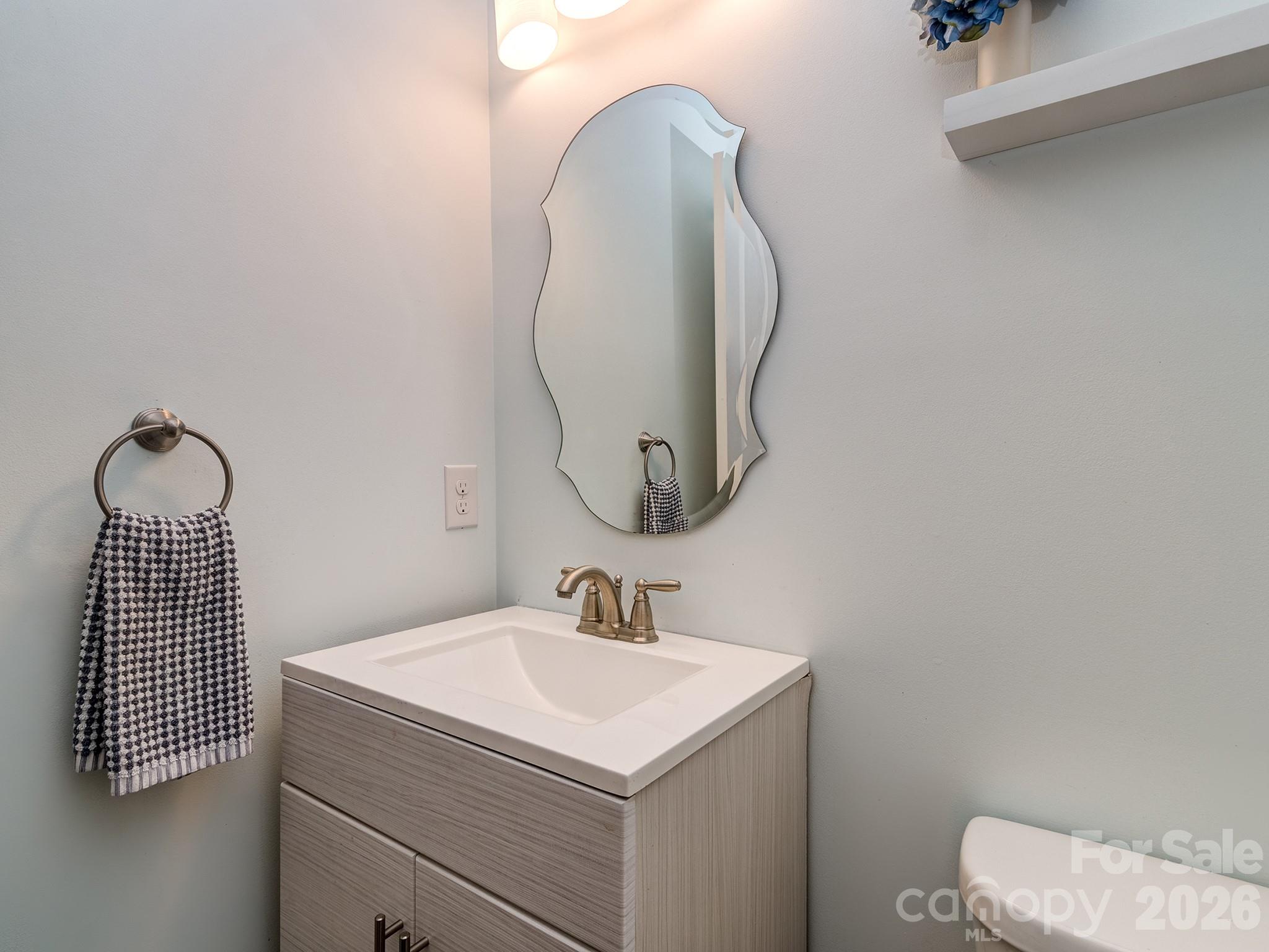 1726 Royal Gorge Avenue — Charlotte