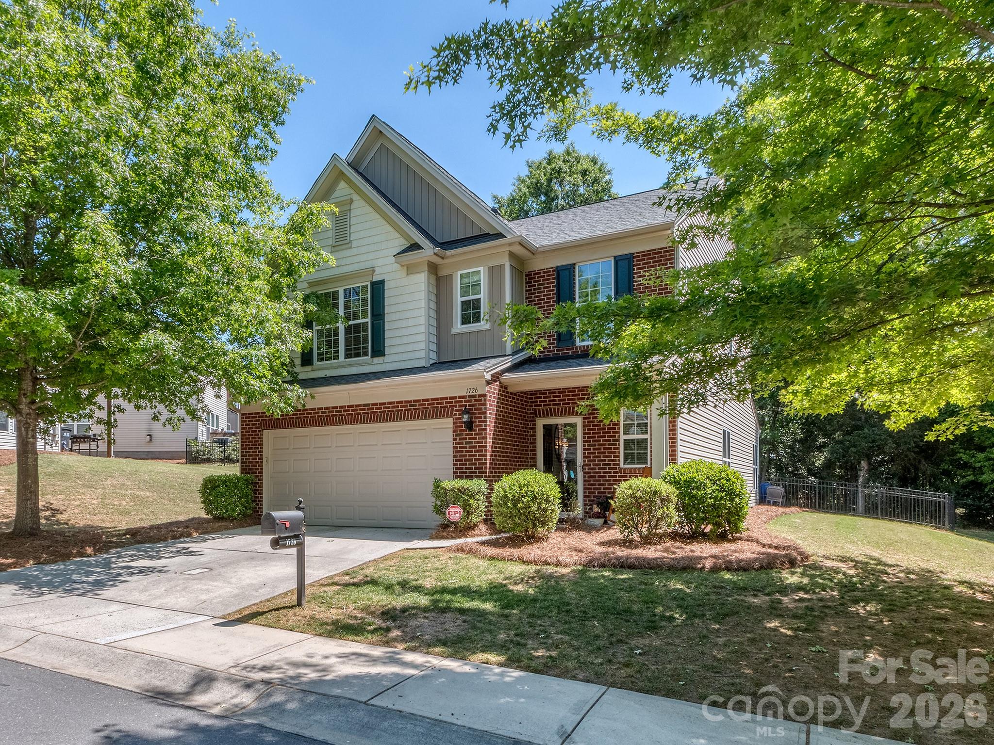 1726 Royal Gorge Avenue — Charlotte