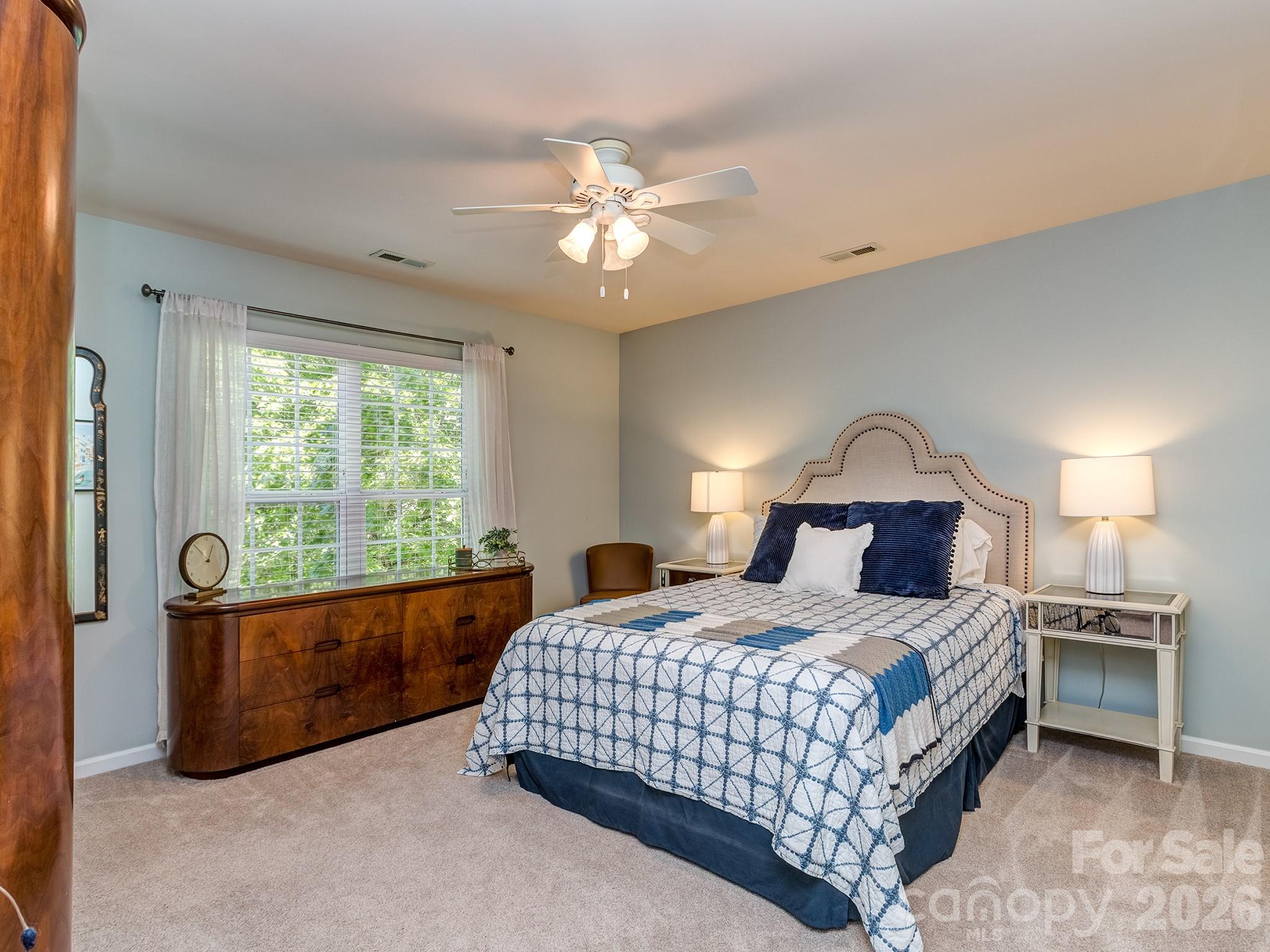 1726 Royal Gorge Avenue — Charlotte