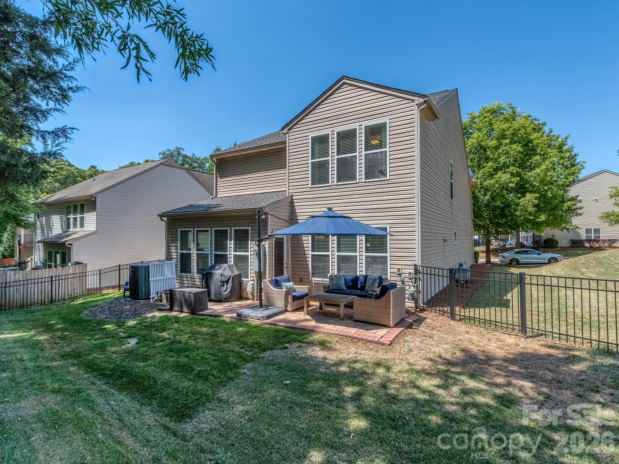 1726 Royal Gorge Avenue — Charlotte