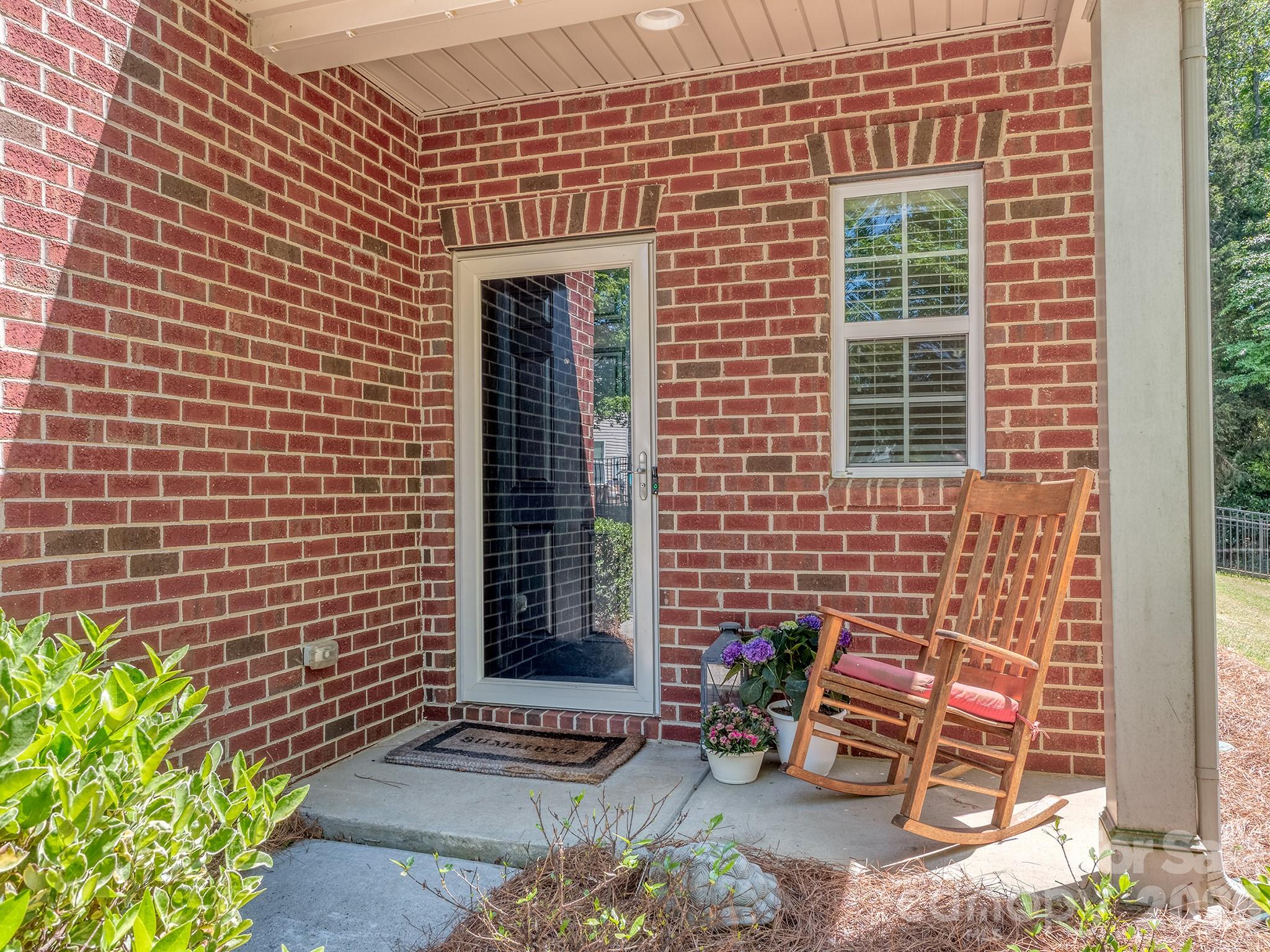 1726 Royal Gorge Avenue — Charlotte