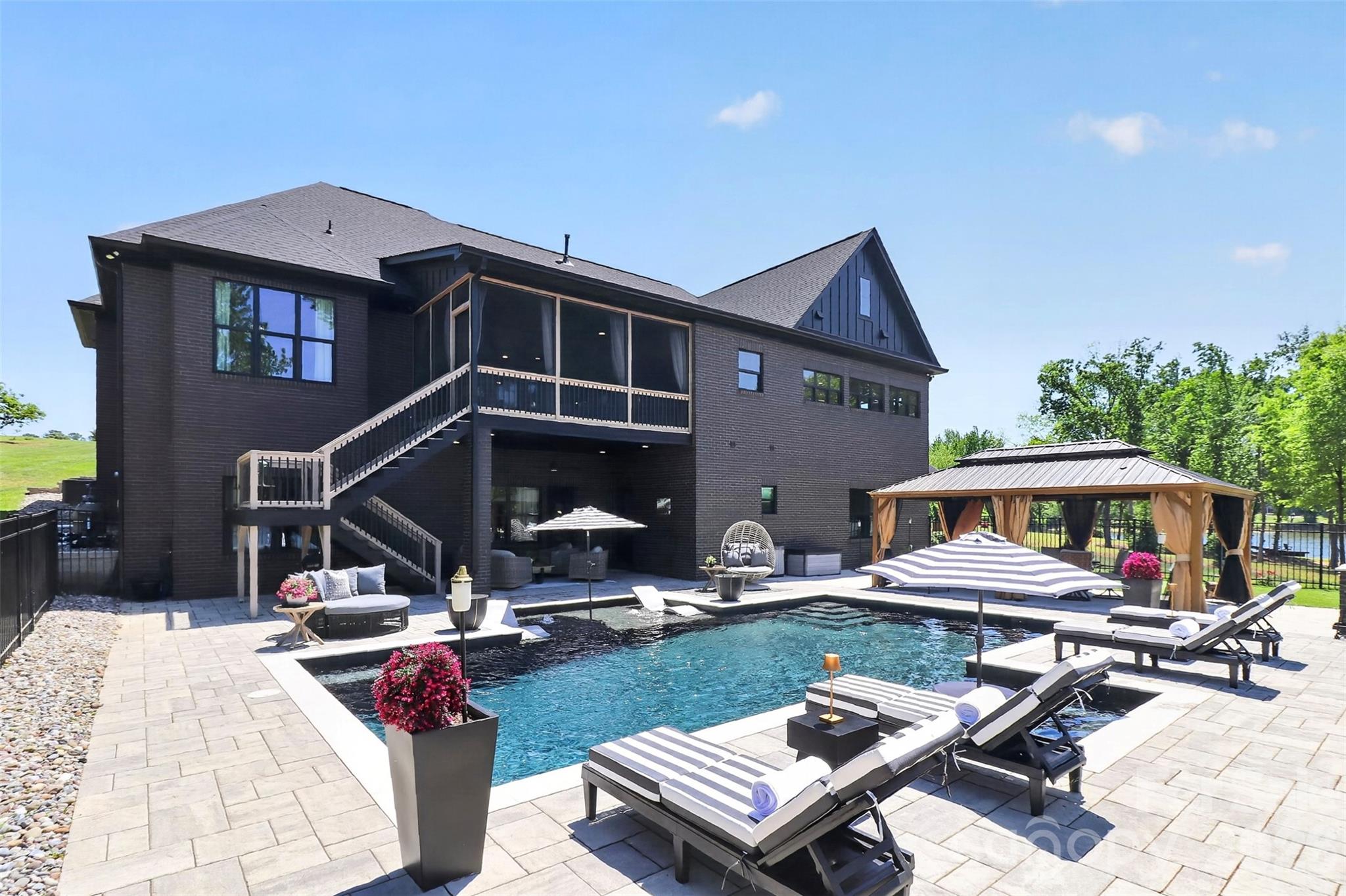 1321 St Regis Court — Monroe
