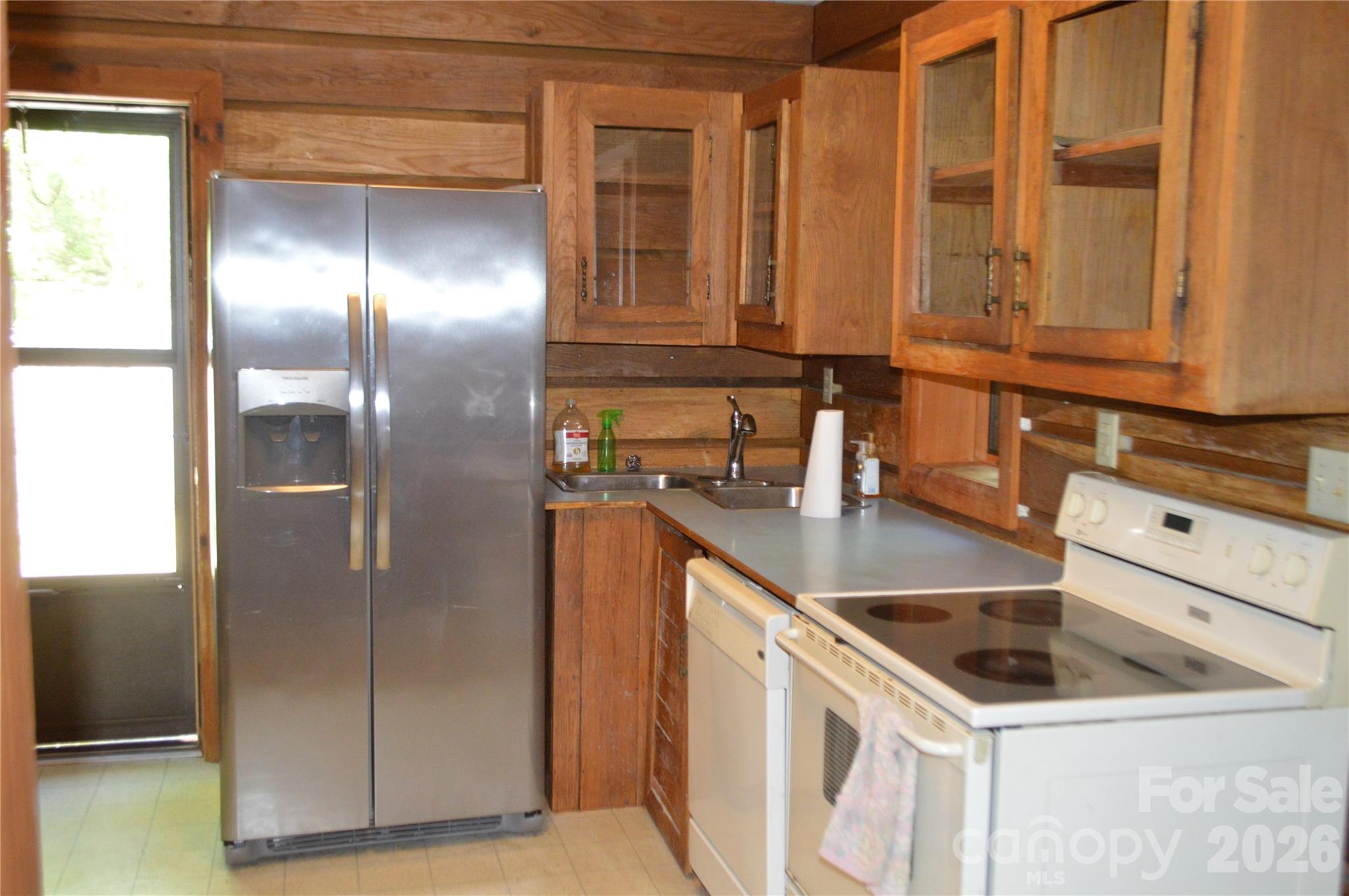 300 Good Neighbor Lane — Brevard