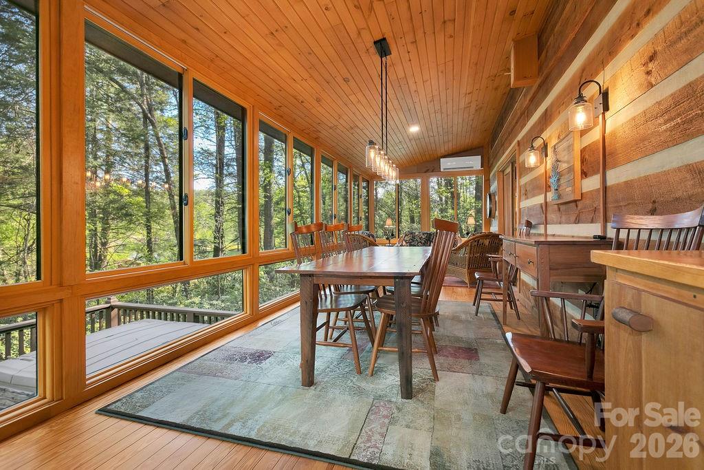 380 Cedar Lane — Brevard