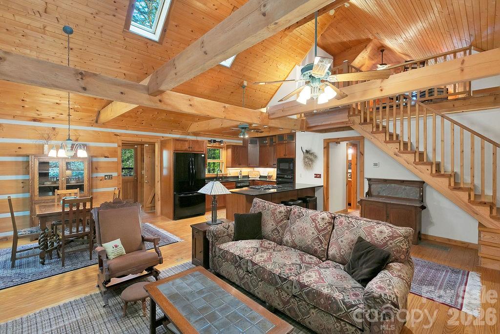 380 Cedar Lane — Brevard
