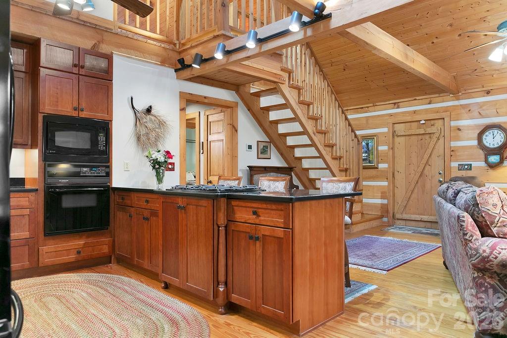 380 Cedar Lane — Brevard
