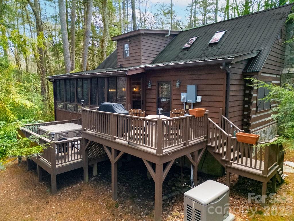 380 Cedar Lane — Brevard