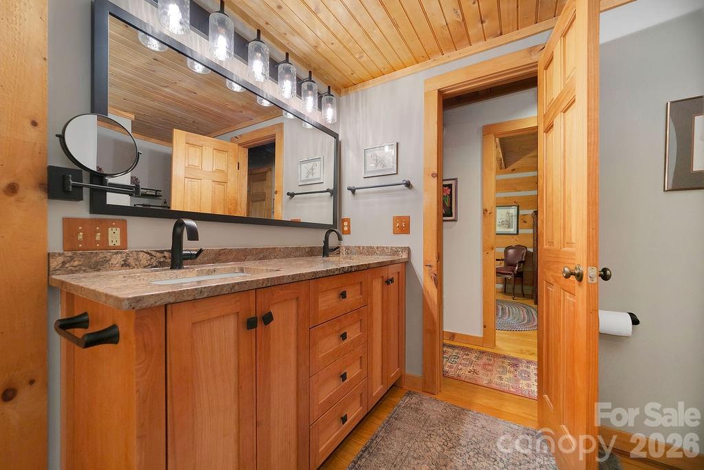 380 Cedar Lane — Brevard