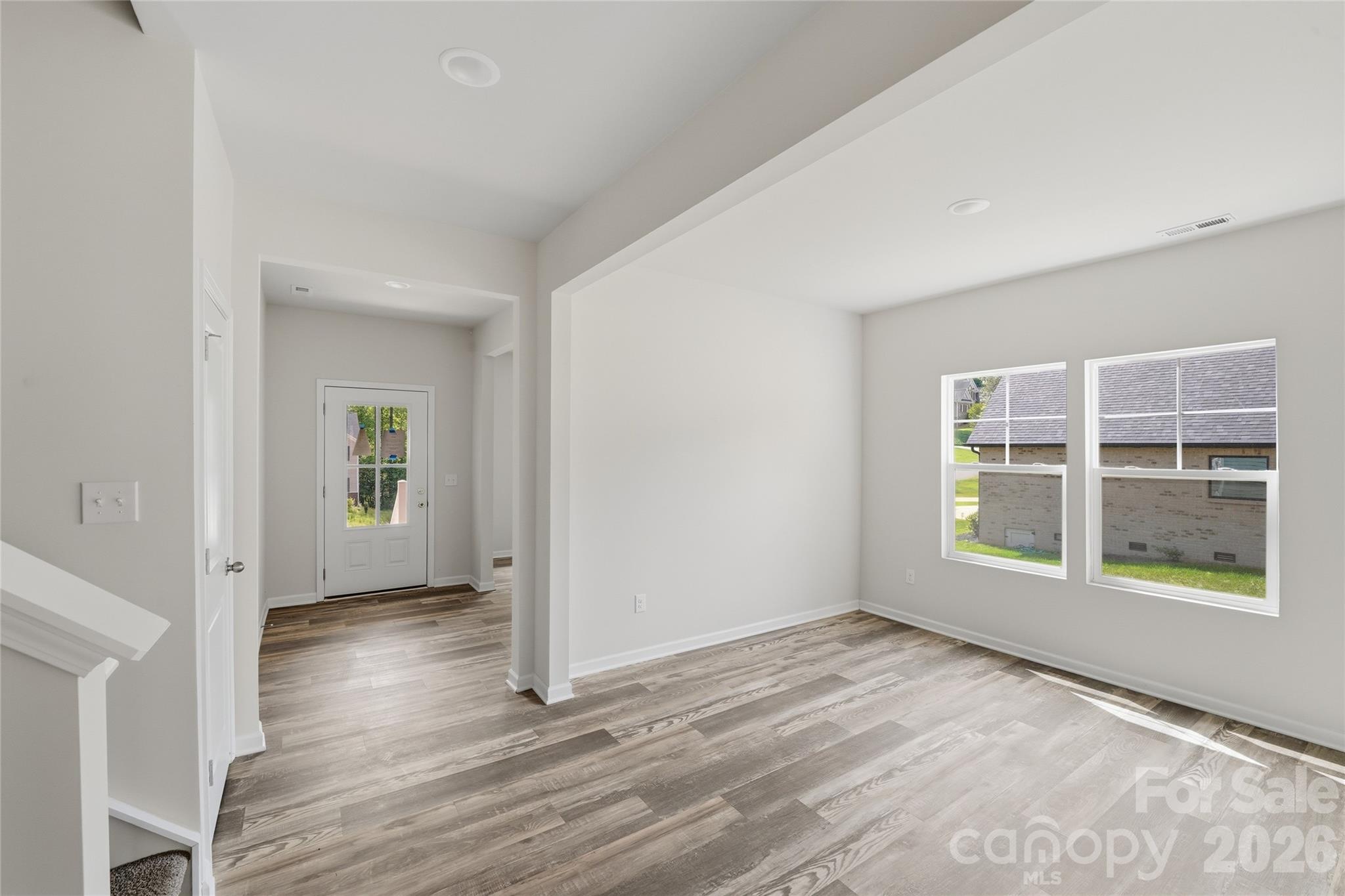 5145 Mark Drive NE — Hickory