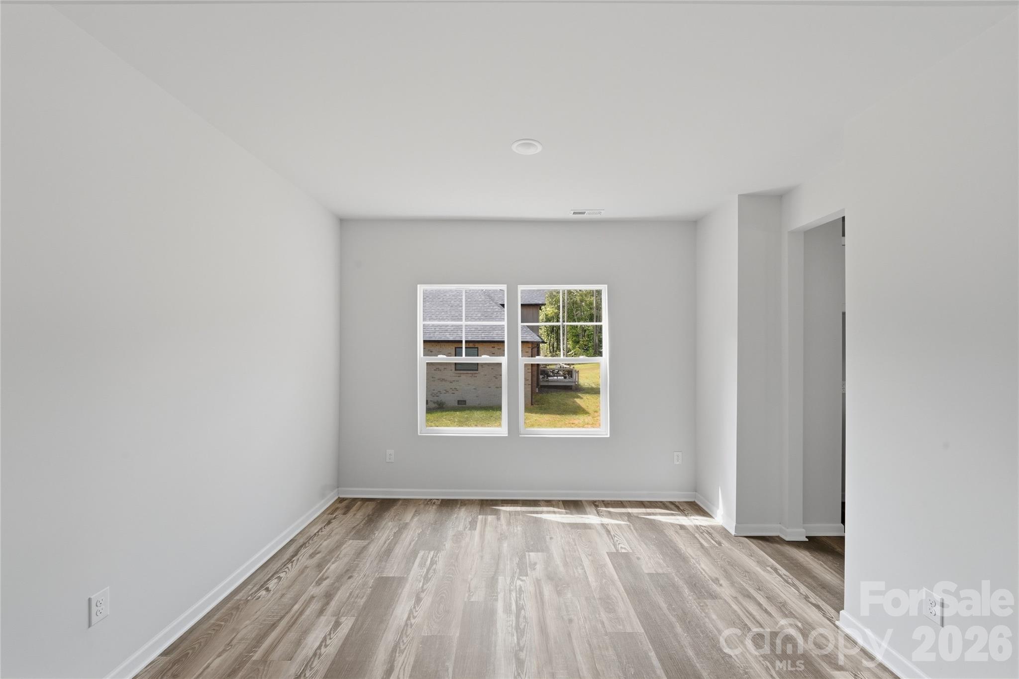 5145 Mark Drive NE — Hickory