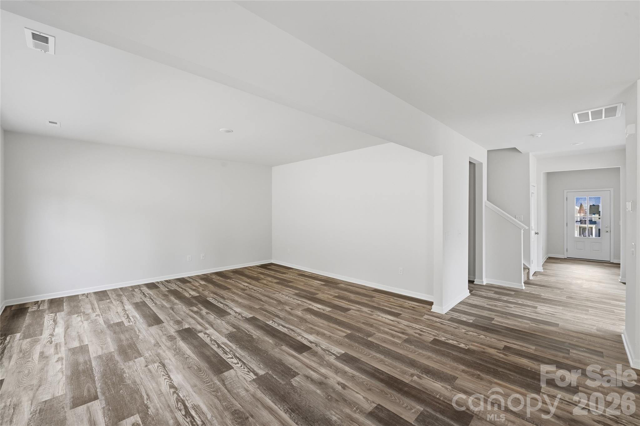 5145 Mark Drive NE — Hickory