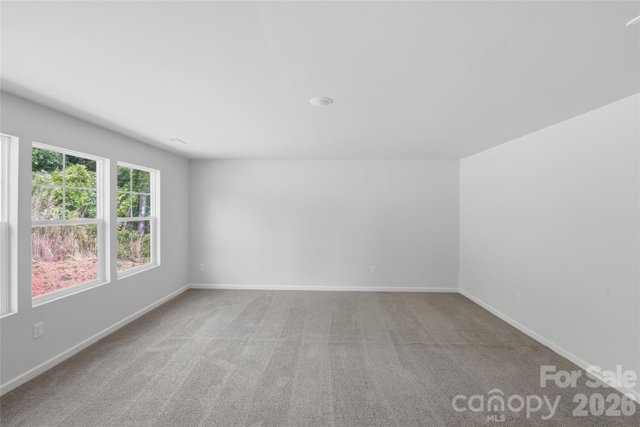 5145 Mark Drive NE — Hickory