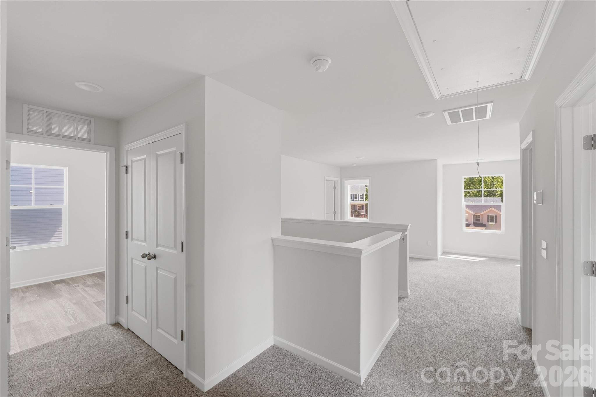 5145 Mark Drive NE — Hickory