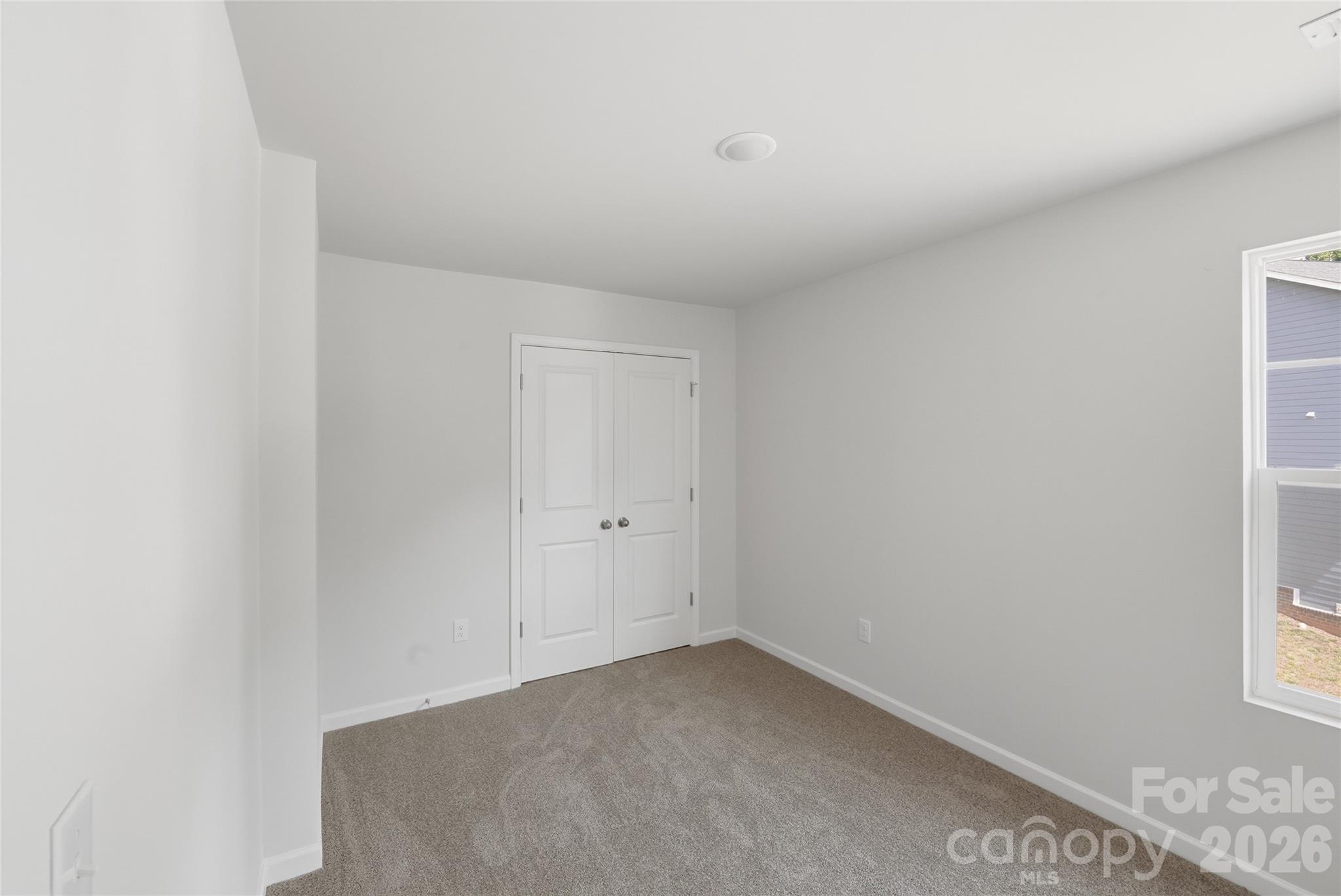 5145 Mark Drive NE — Hickory
