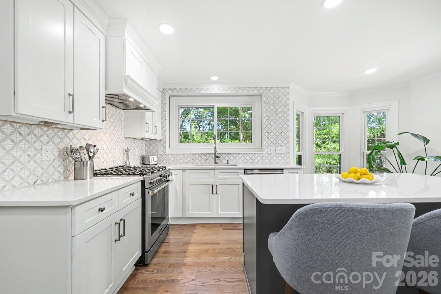 12227 Provincetowne Drive — Charlotte