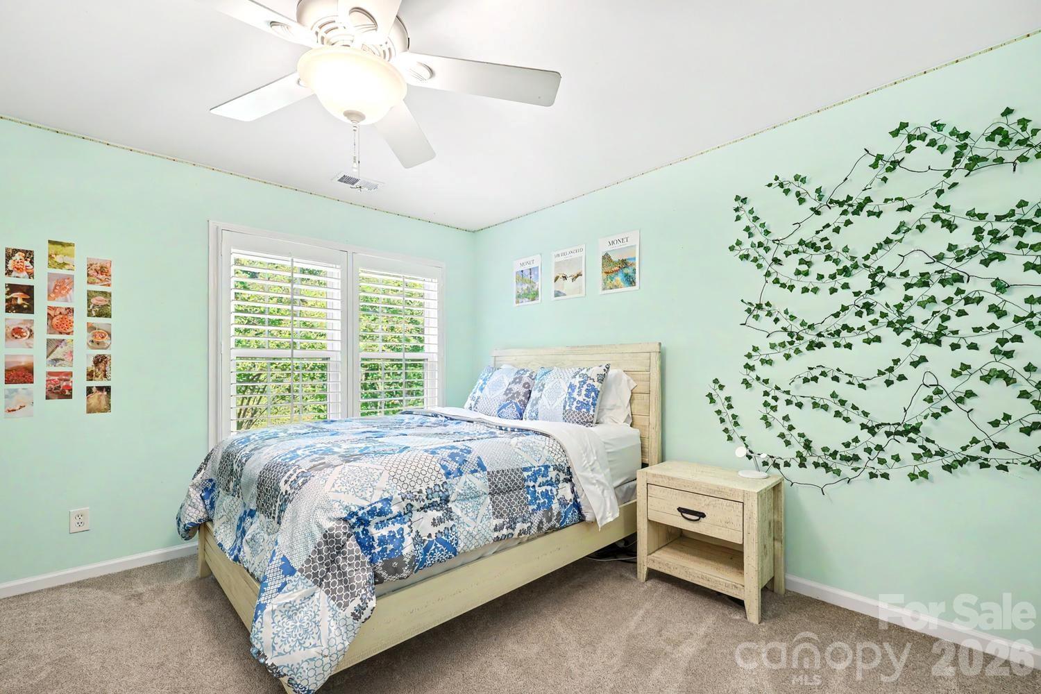 12227 Provincetowne Drive — Charlotte