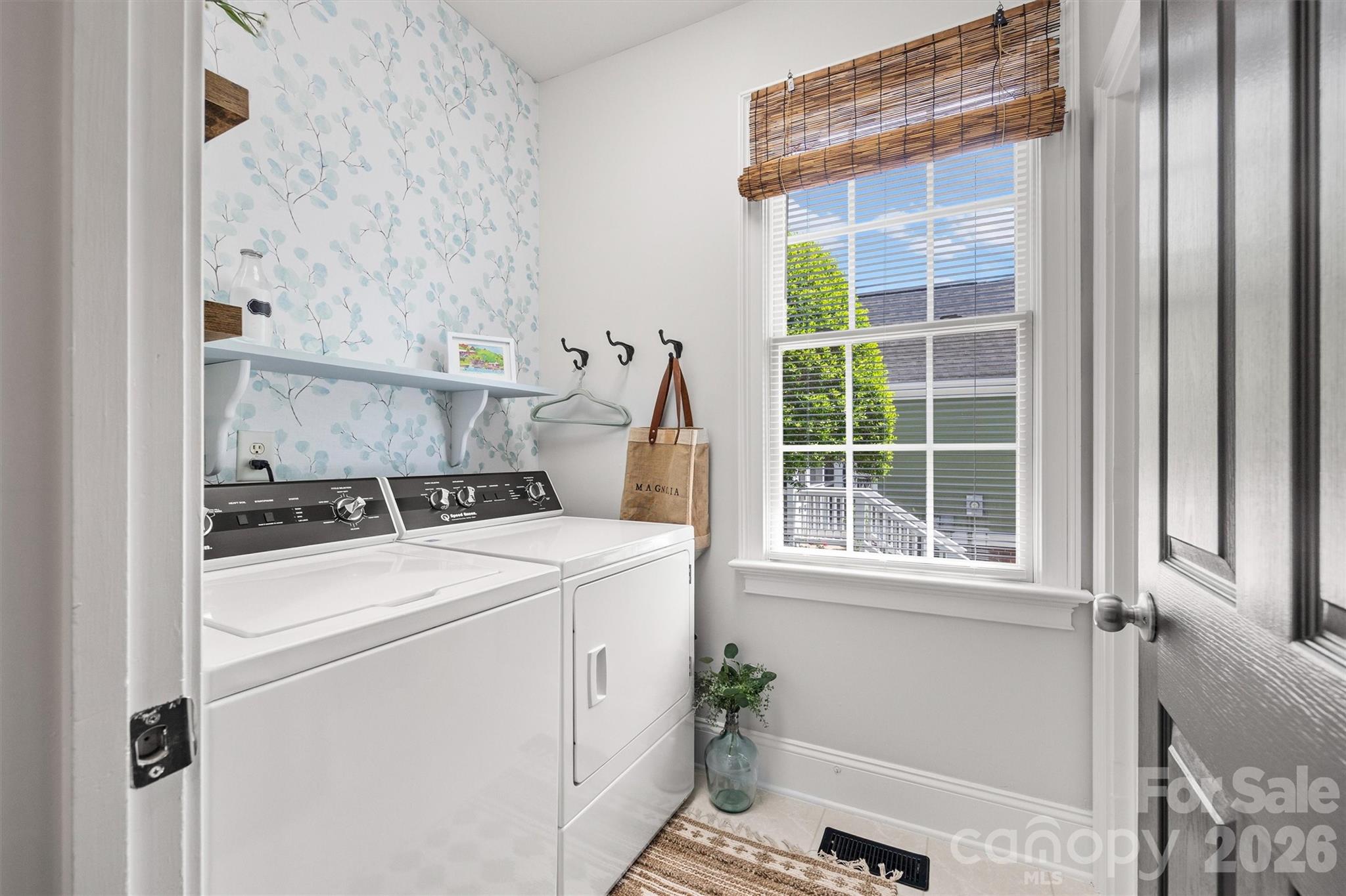 816 Victorian Way — Fort Mill