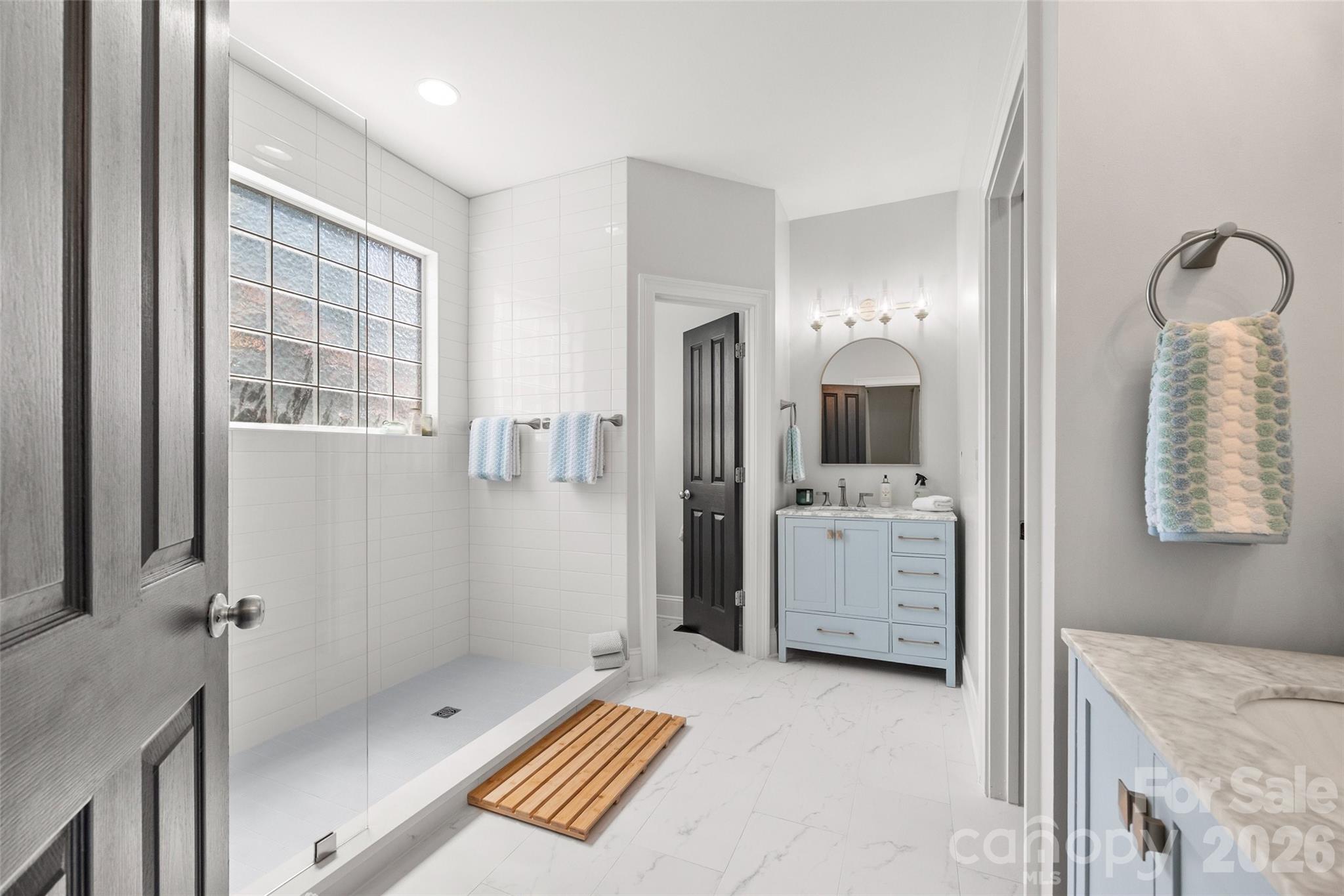 816 Victorian Way — Fort Mill