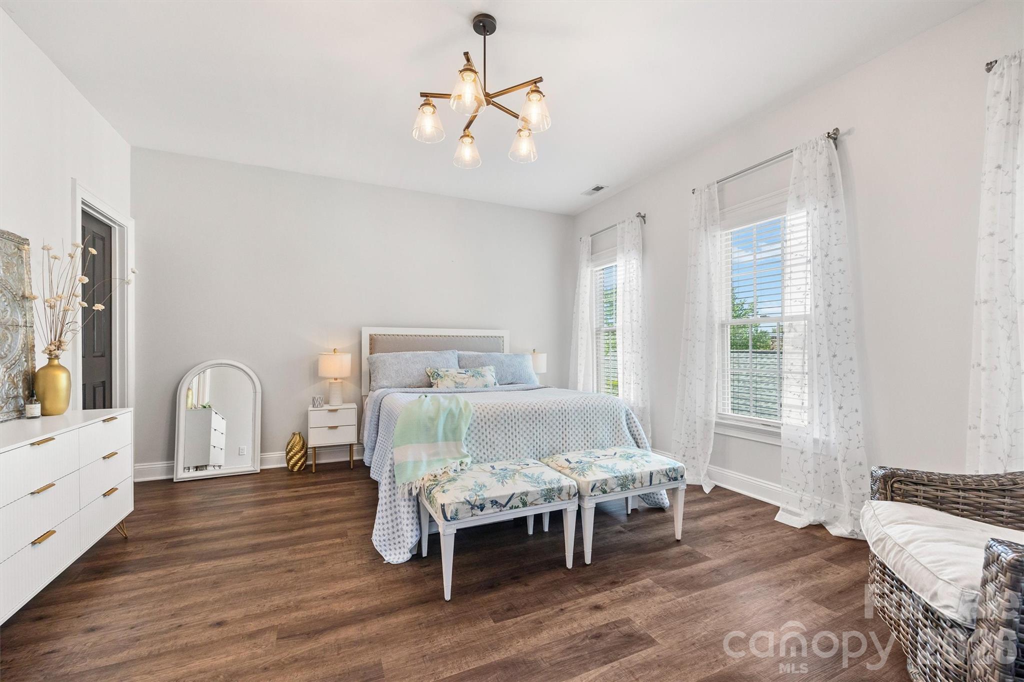 816 Victorian Way — Fort Mill