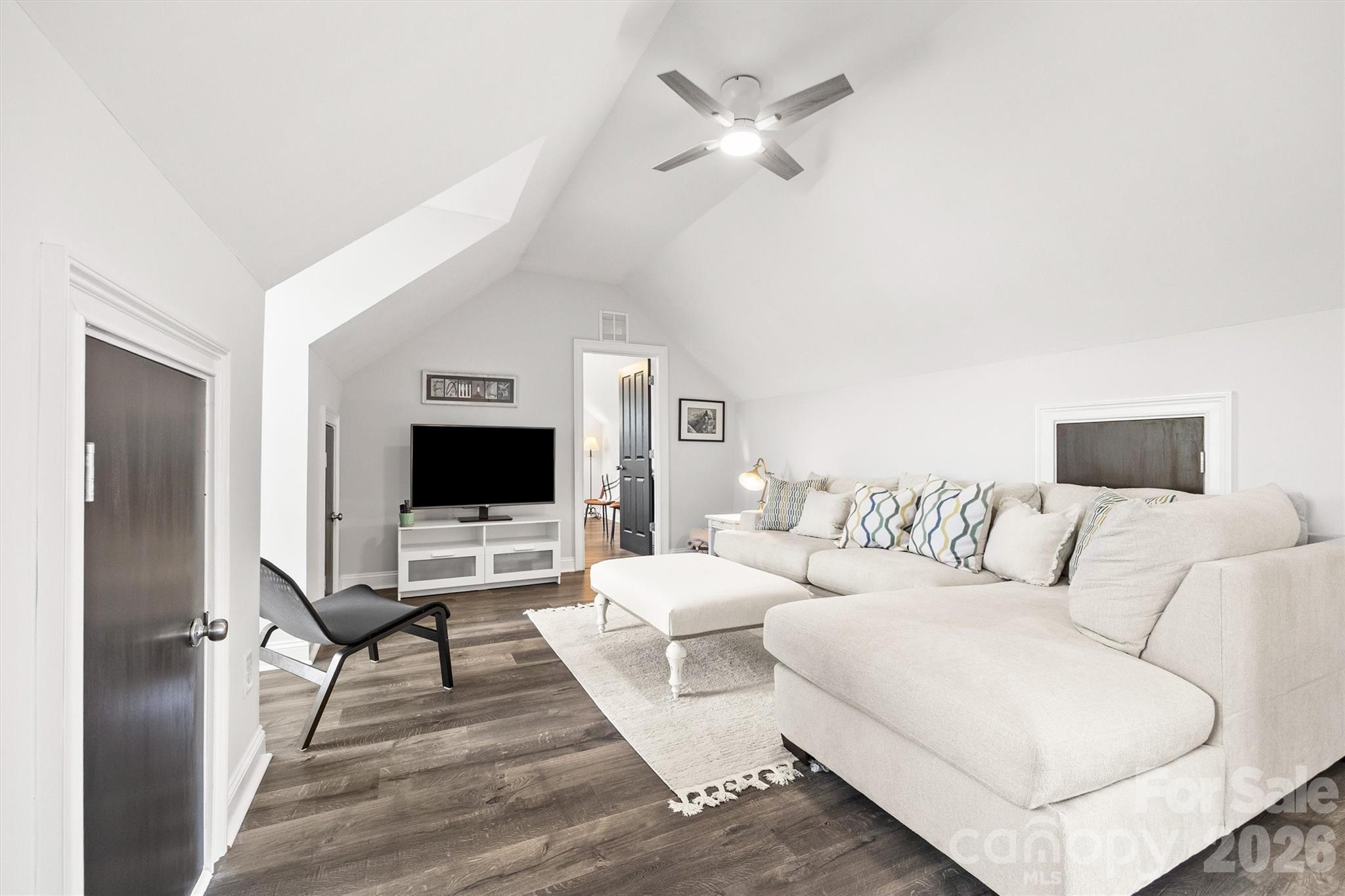 816 Victorian Way — Fort Mill