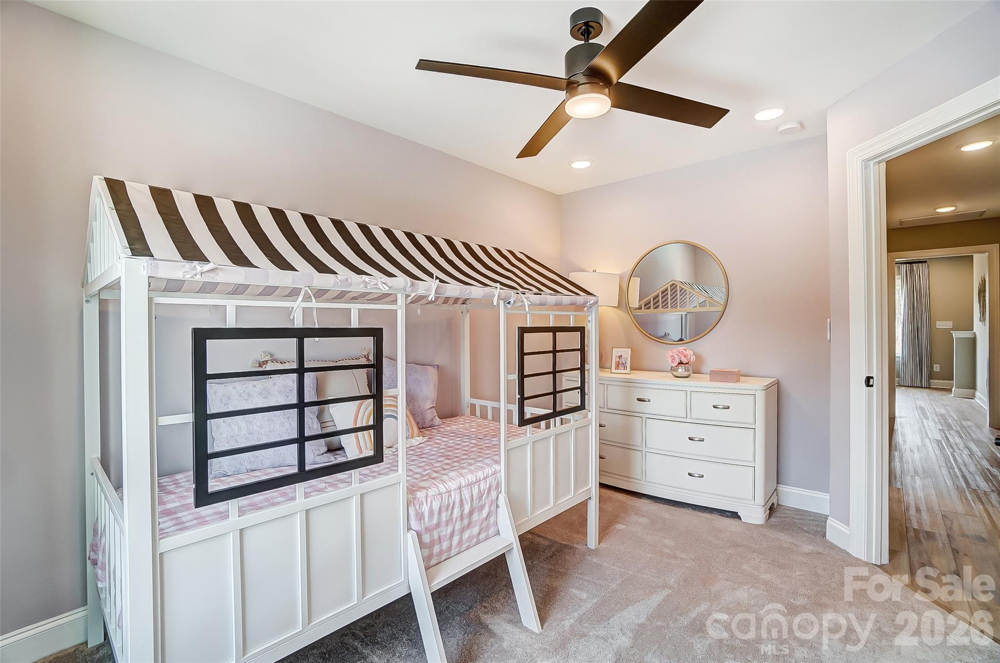 124 S Dunlavin Way — Mooresville