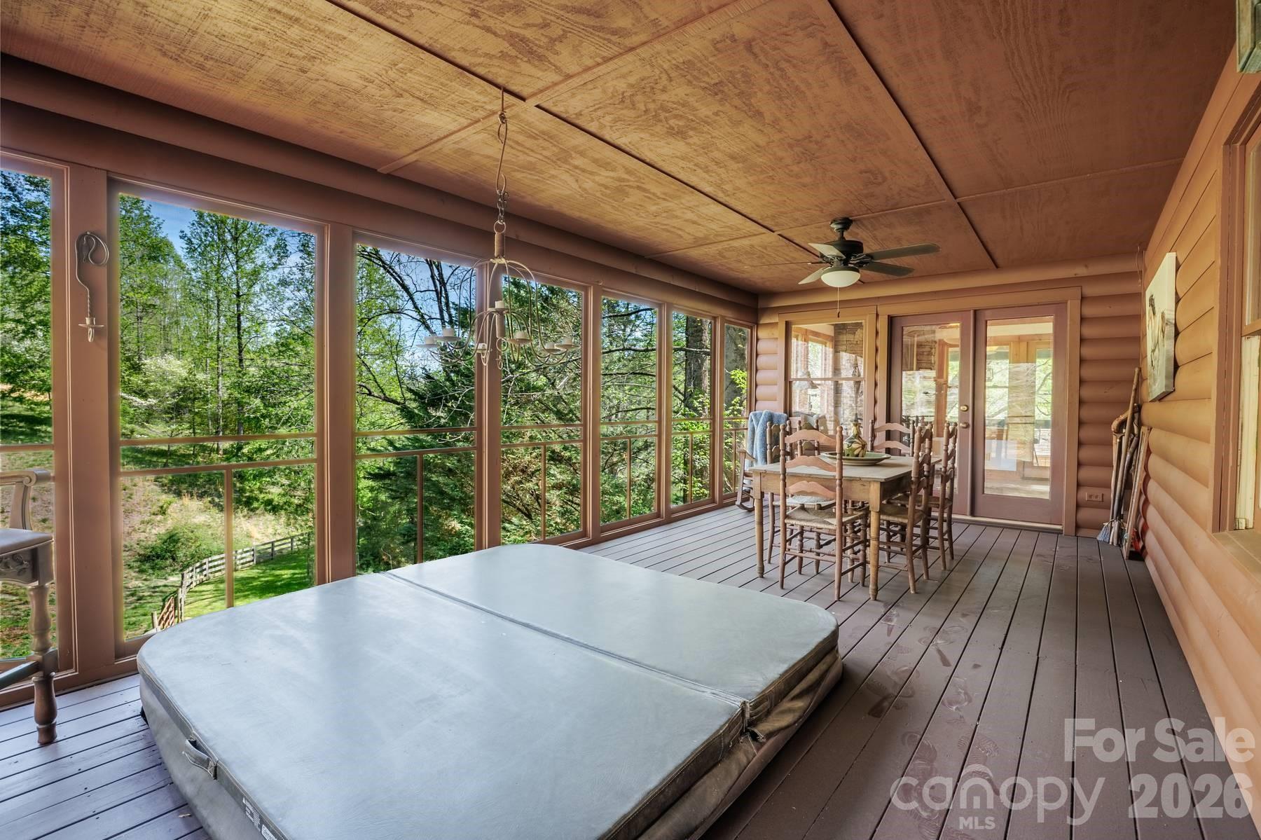 440 Huskey Road — Bryson City