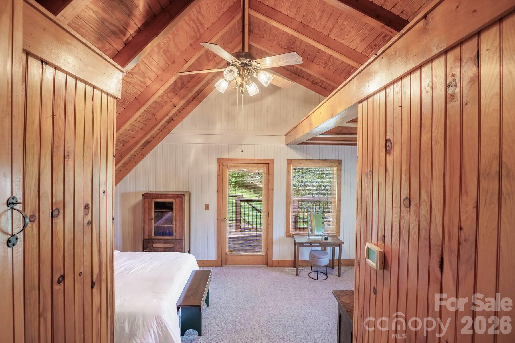 440 Huskey Road — Bryson City