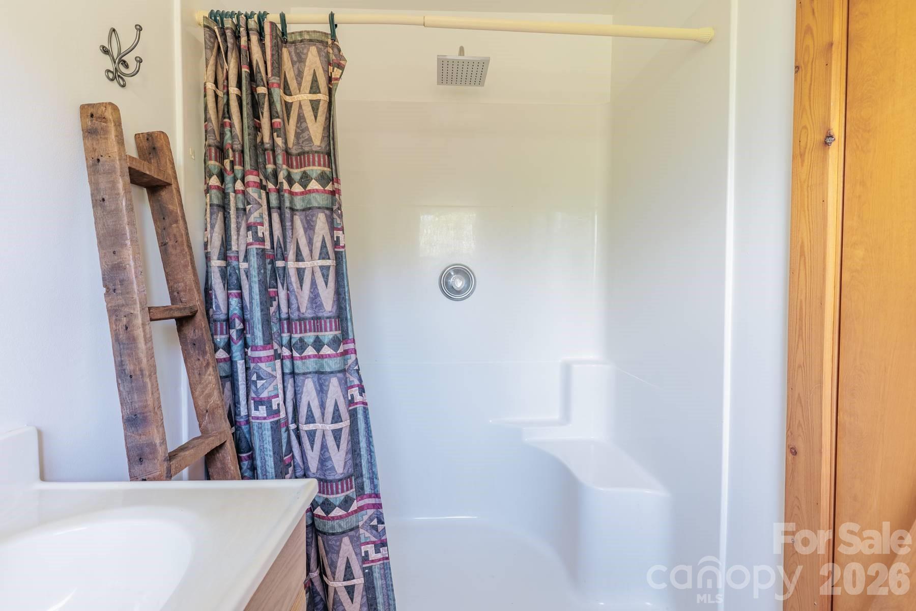 440 Huskey Road — Bryson City