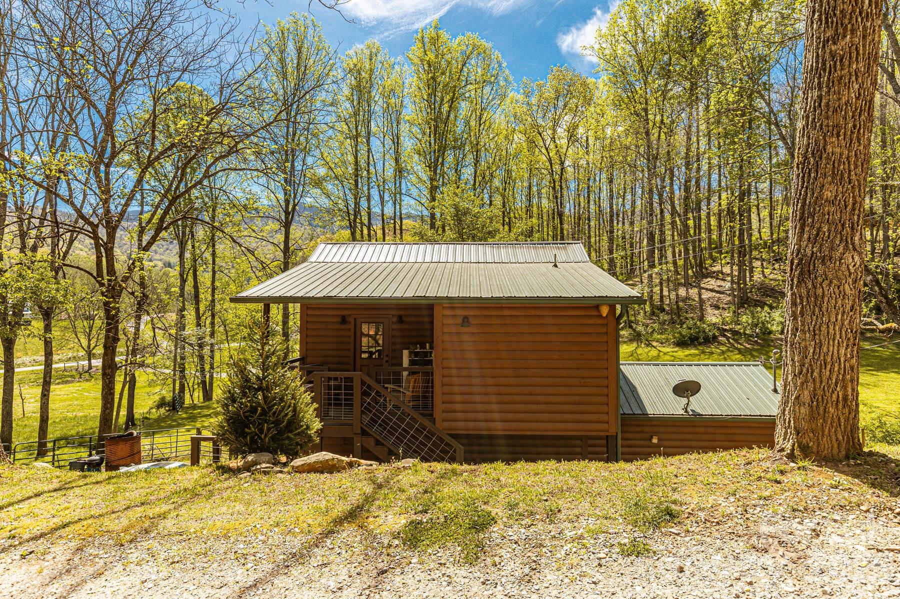 440 Huskey Road — Bryson City