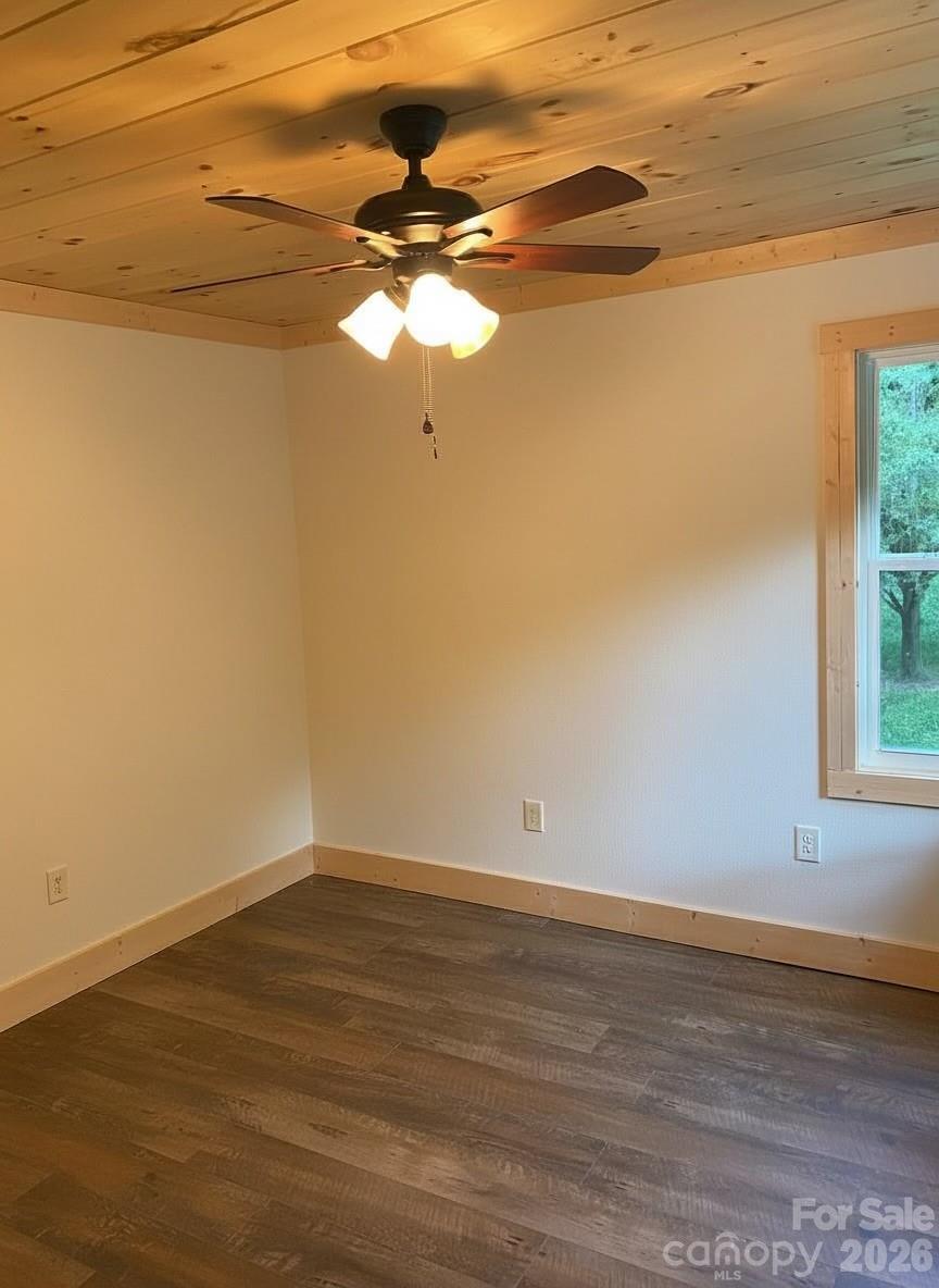440 Huskey Road — Bryson City