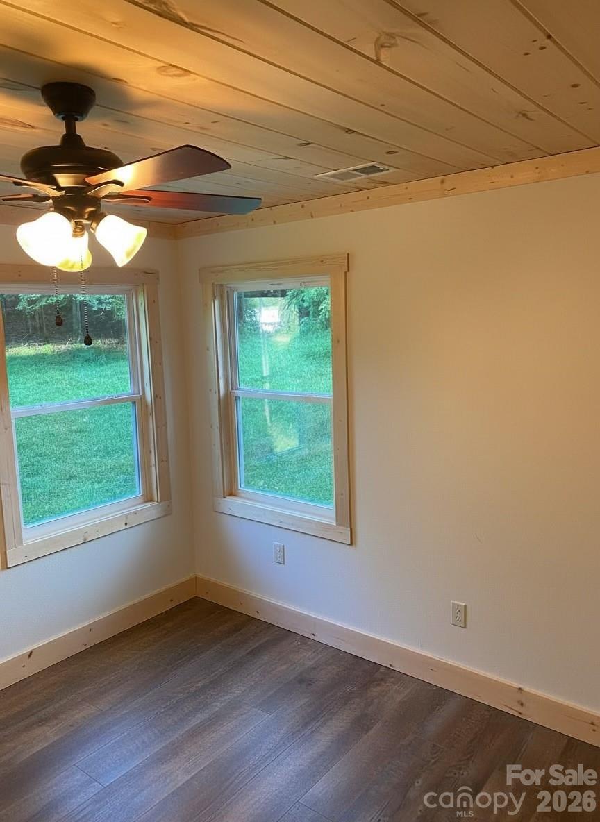 440 Huskey Road — Bryson City
