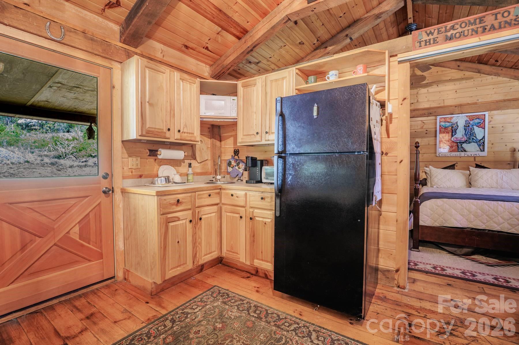 440 Huskey Road — Bryson City