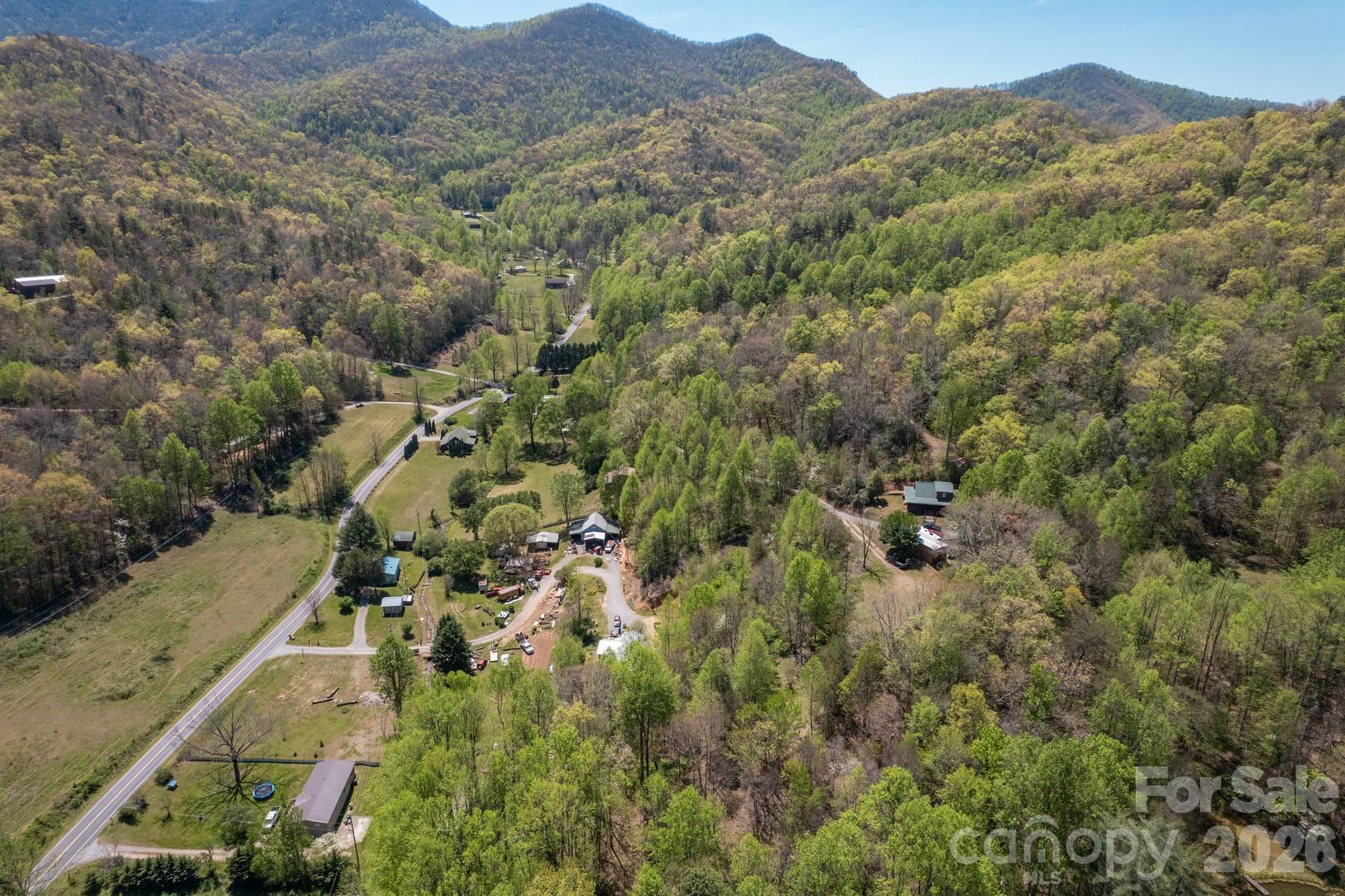 440 Huskey Road — Bryson City