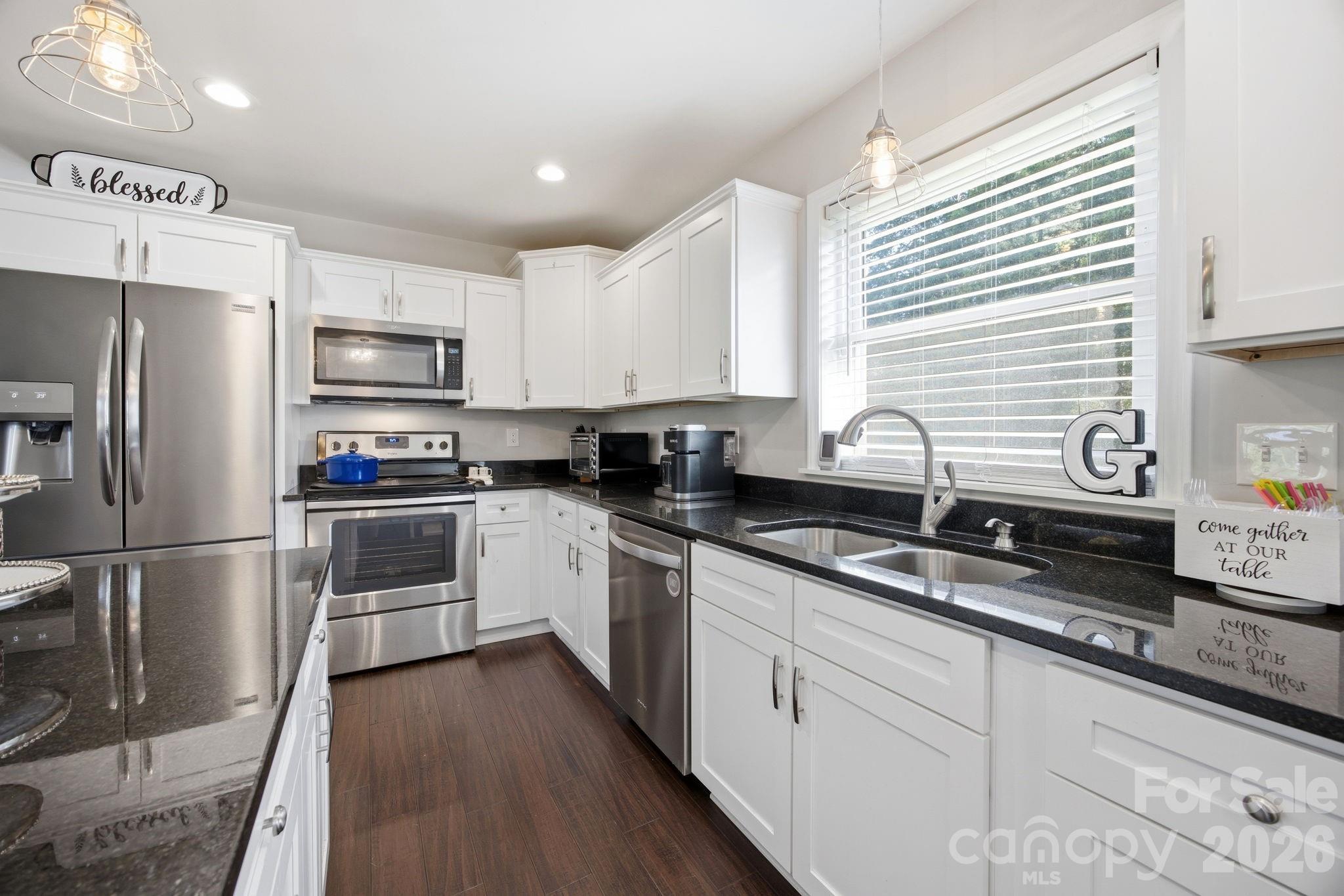 104 Sunset Drive — Rockwell