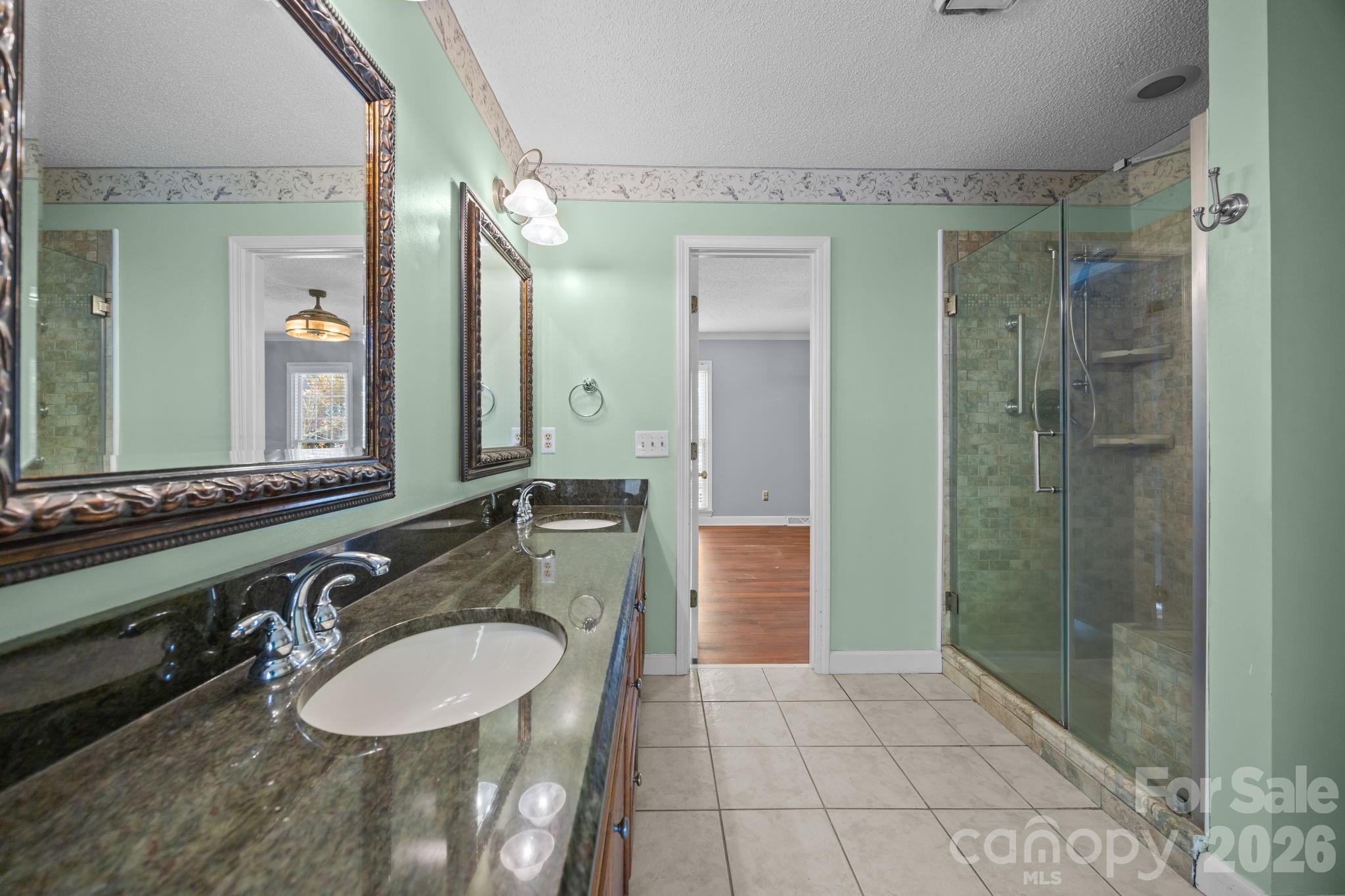280 Birchridge Drive — Kernersville