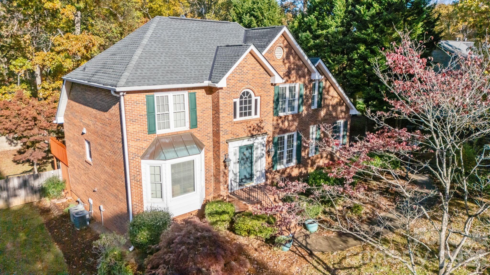 280 Birchridge Drive — Kernersville