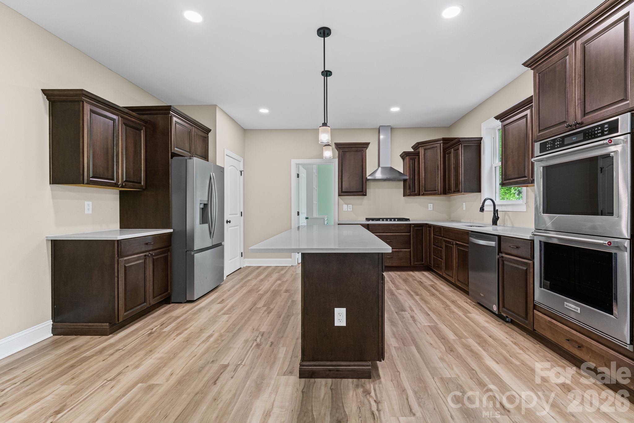 160 Tullyries Lane — Lewisville