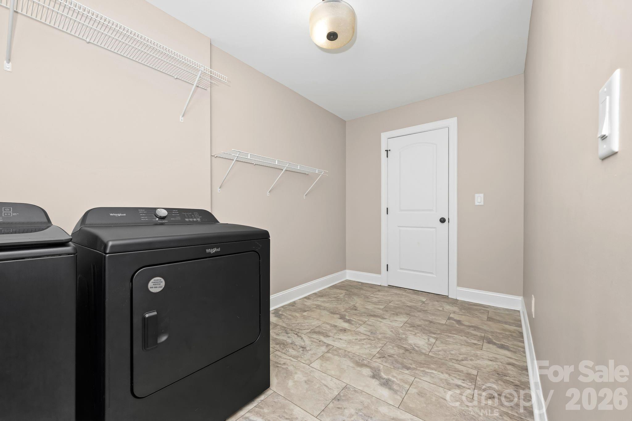 160 Tullyries Lane — Lewisville