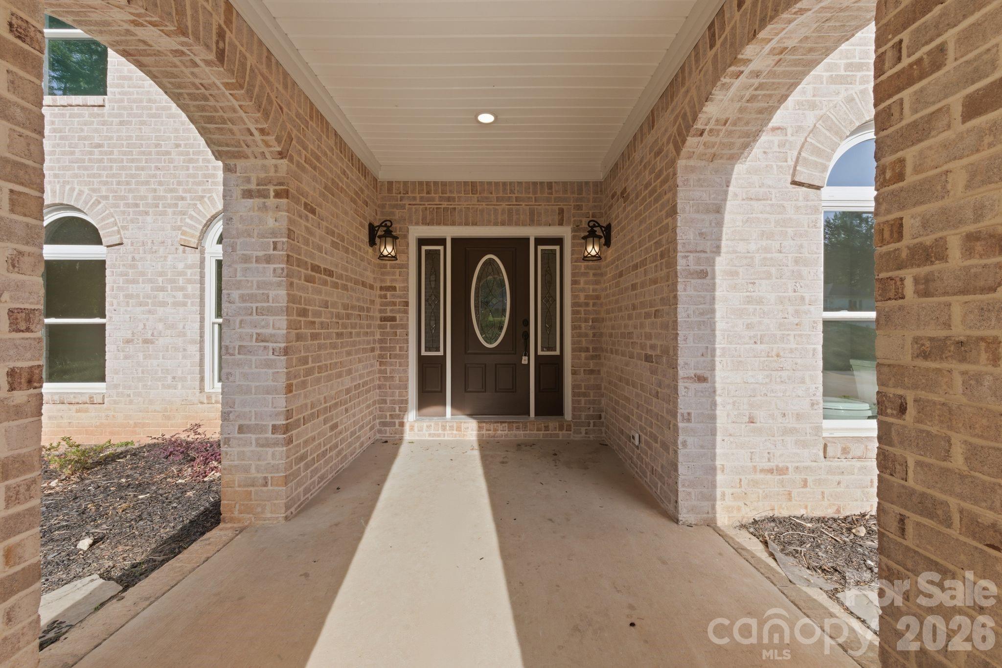 160 Tullyries Lane — Lewisville